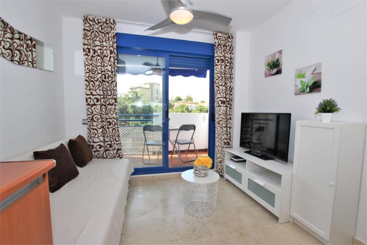 Apartamentos Ana Junto a la playa