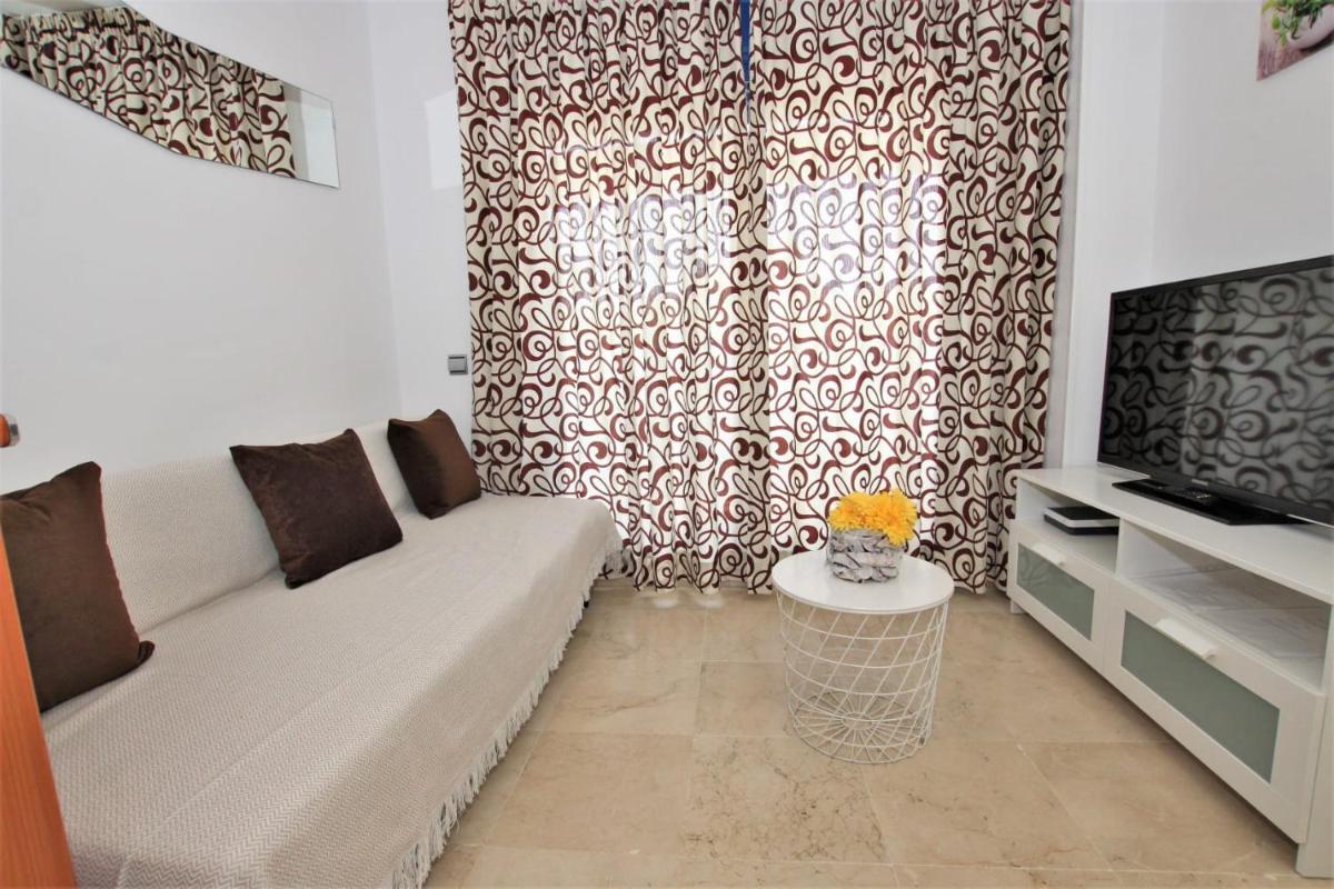 Apartamentos Ana Junto a la playa
