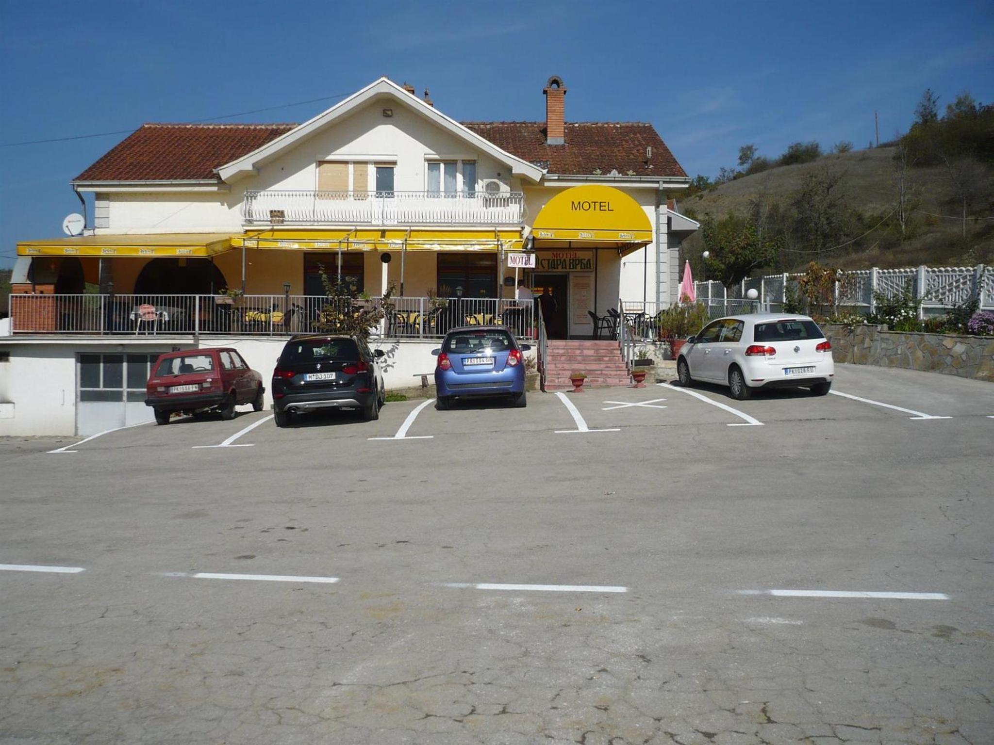 Photo 11
