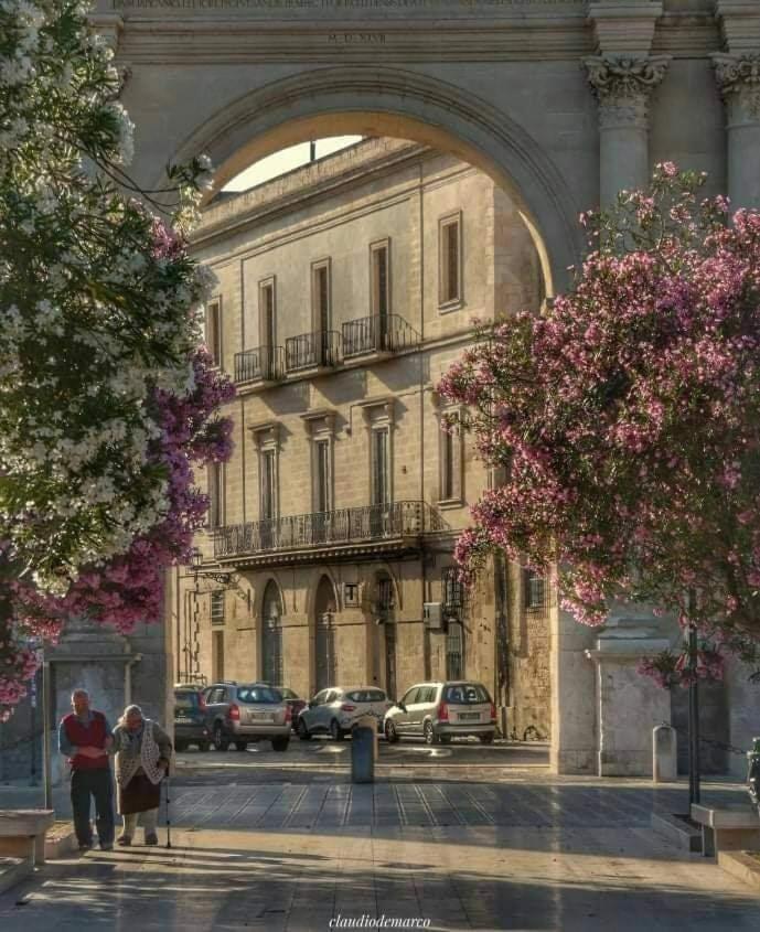 Lecce Stazione Centrale view 5