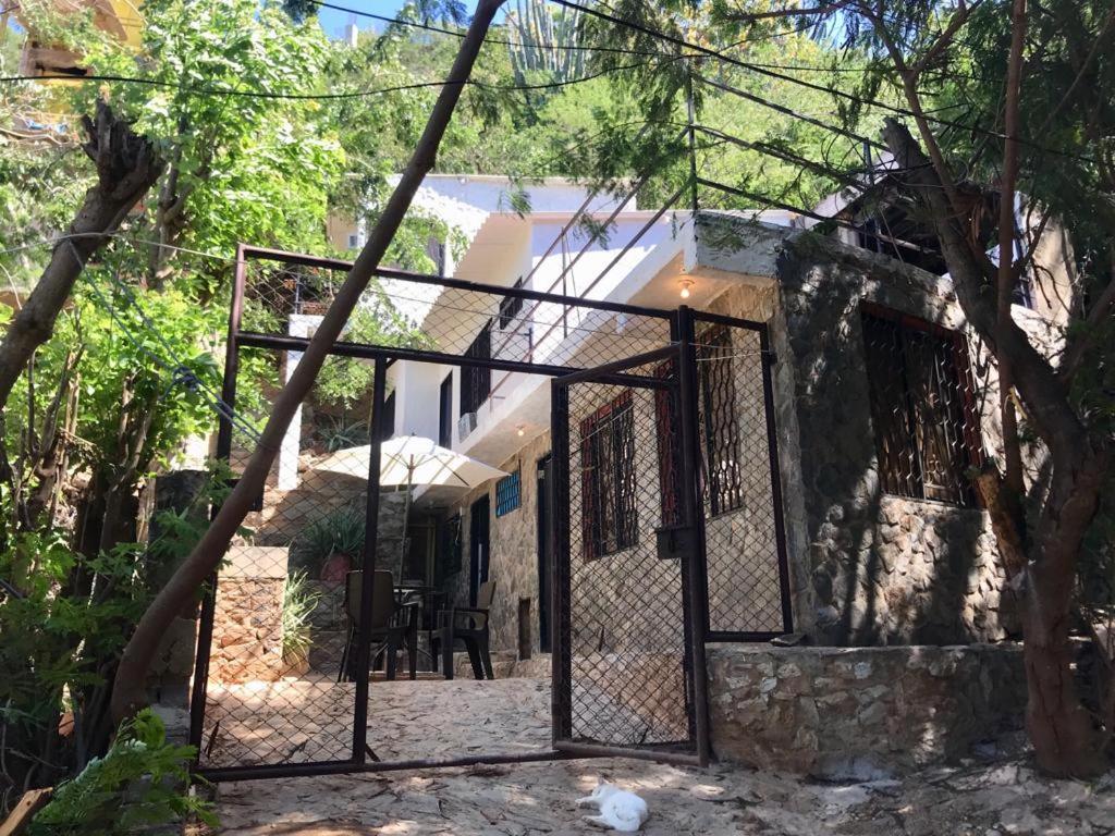 Casa de Piedra Taganga