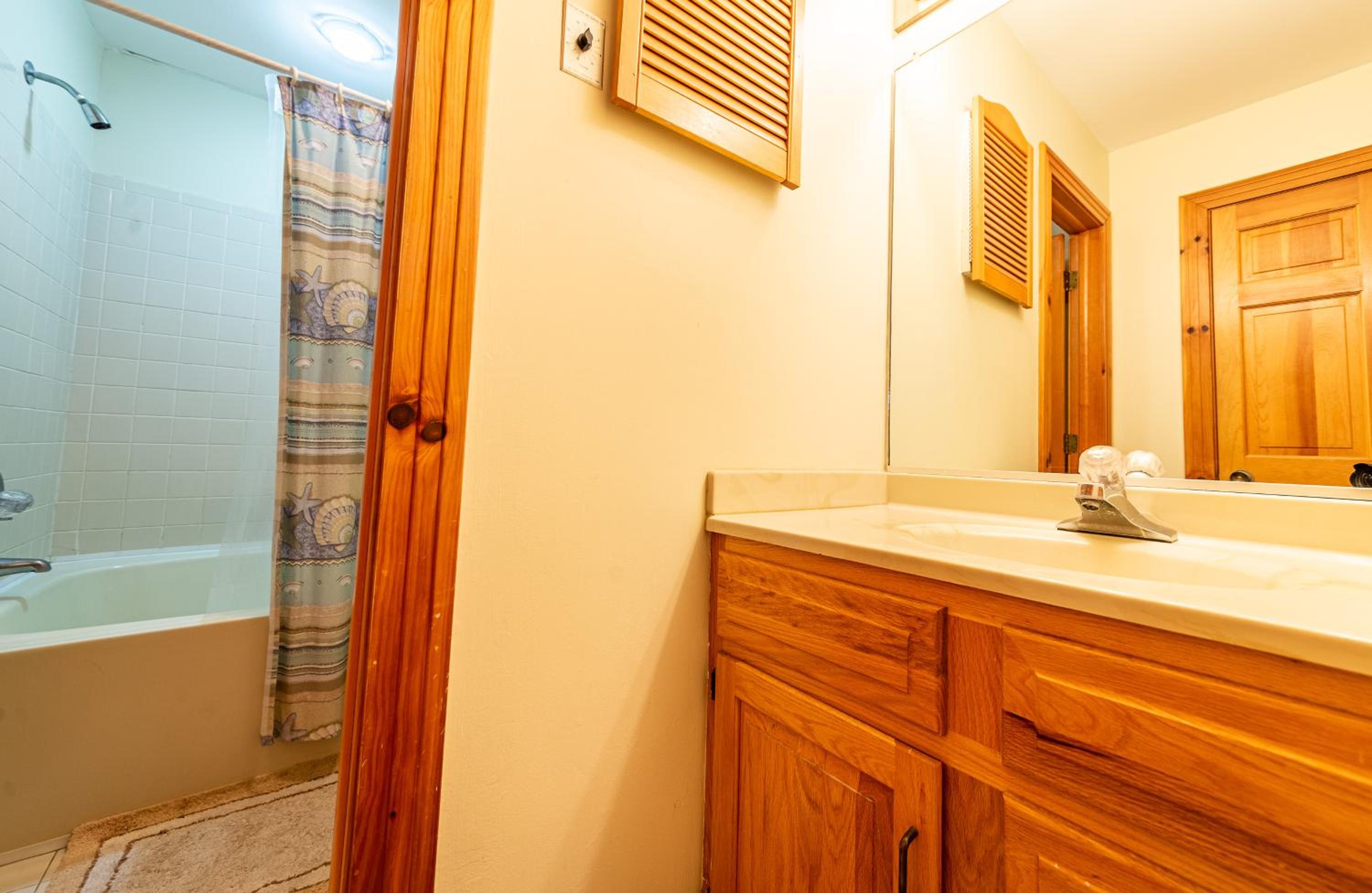 Atlantic Crest - Nags Head MP 11.5, Ocean View,100 Yards to Beach, Community Pool