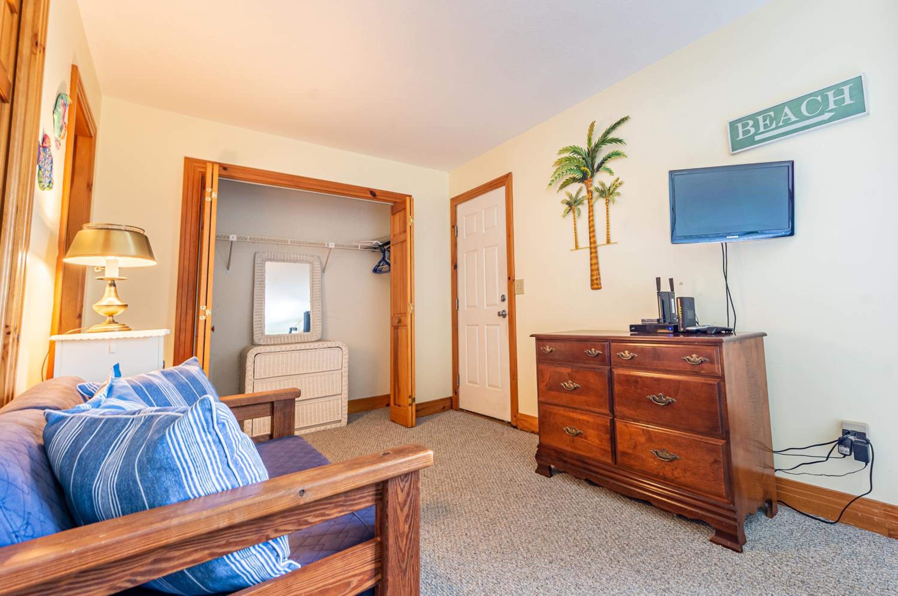Atlantic Crest - Nags Head MP 11.5, Ocean View,100 Yards to Beach, Community Pool