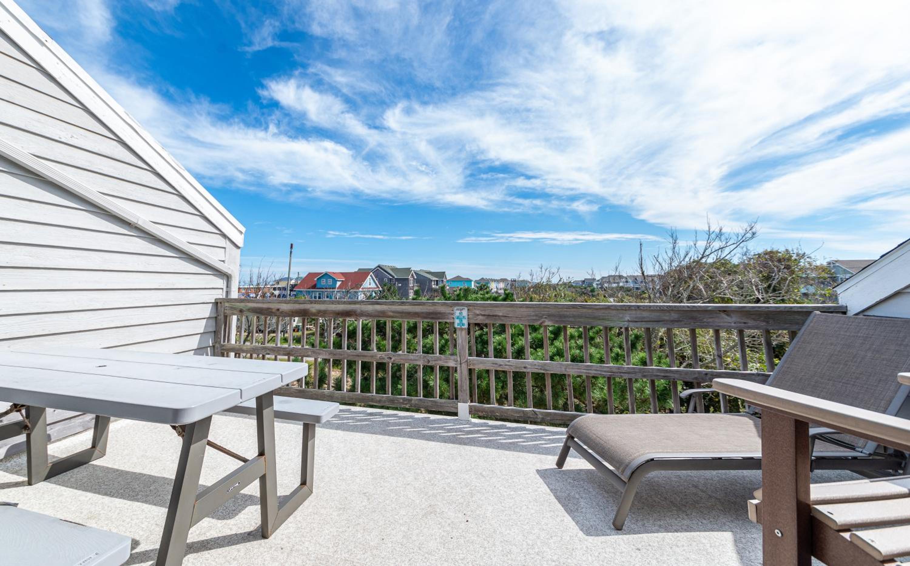 Atlantic Crest - Nags Head MP 11.5, Ocean View,100 Yards to Beach, Community Pool