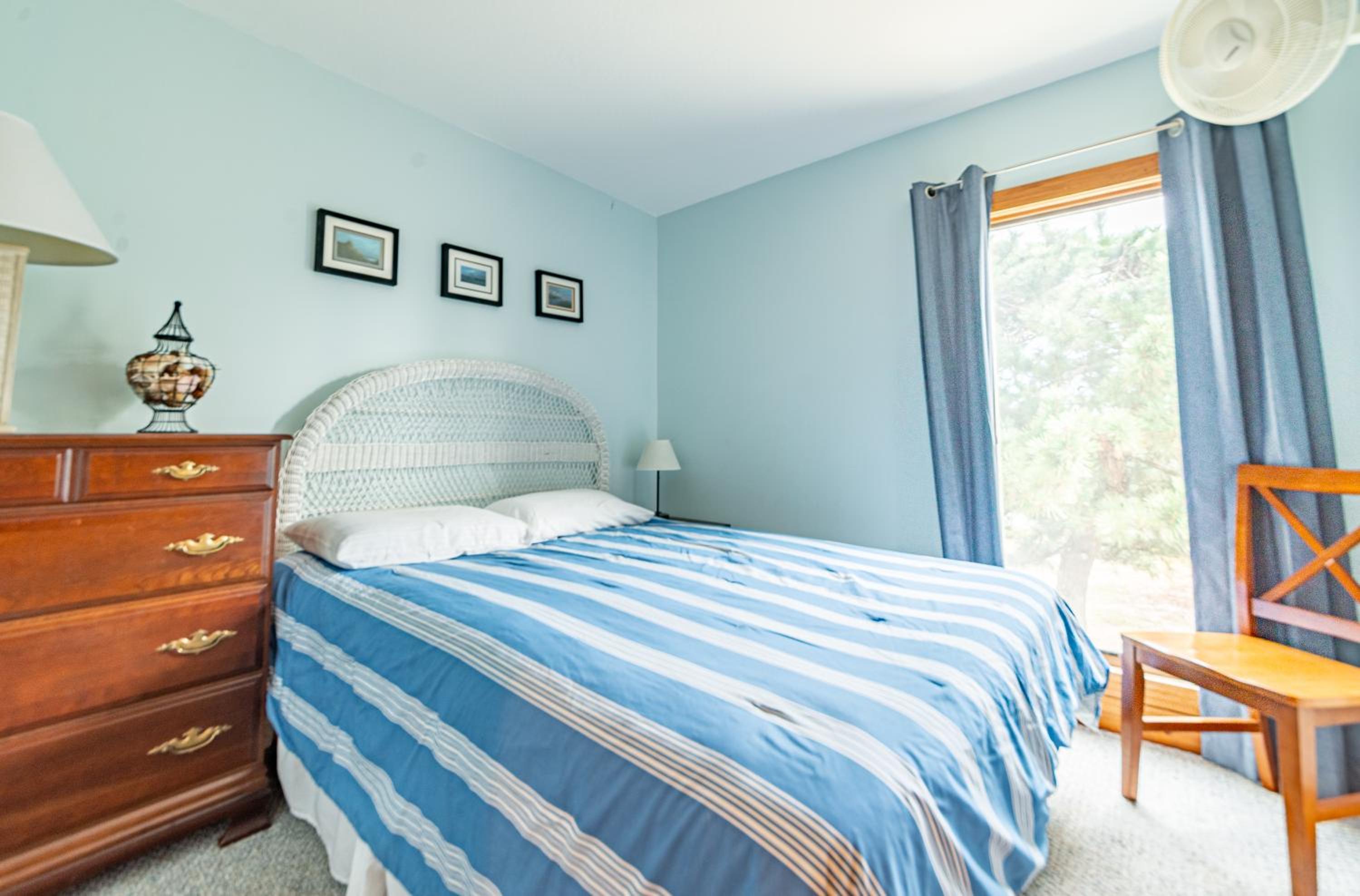 Atlantic Crest - Nags Head MP 11.5, Ocean View,100 Yards to Beach, Community Pool