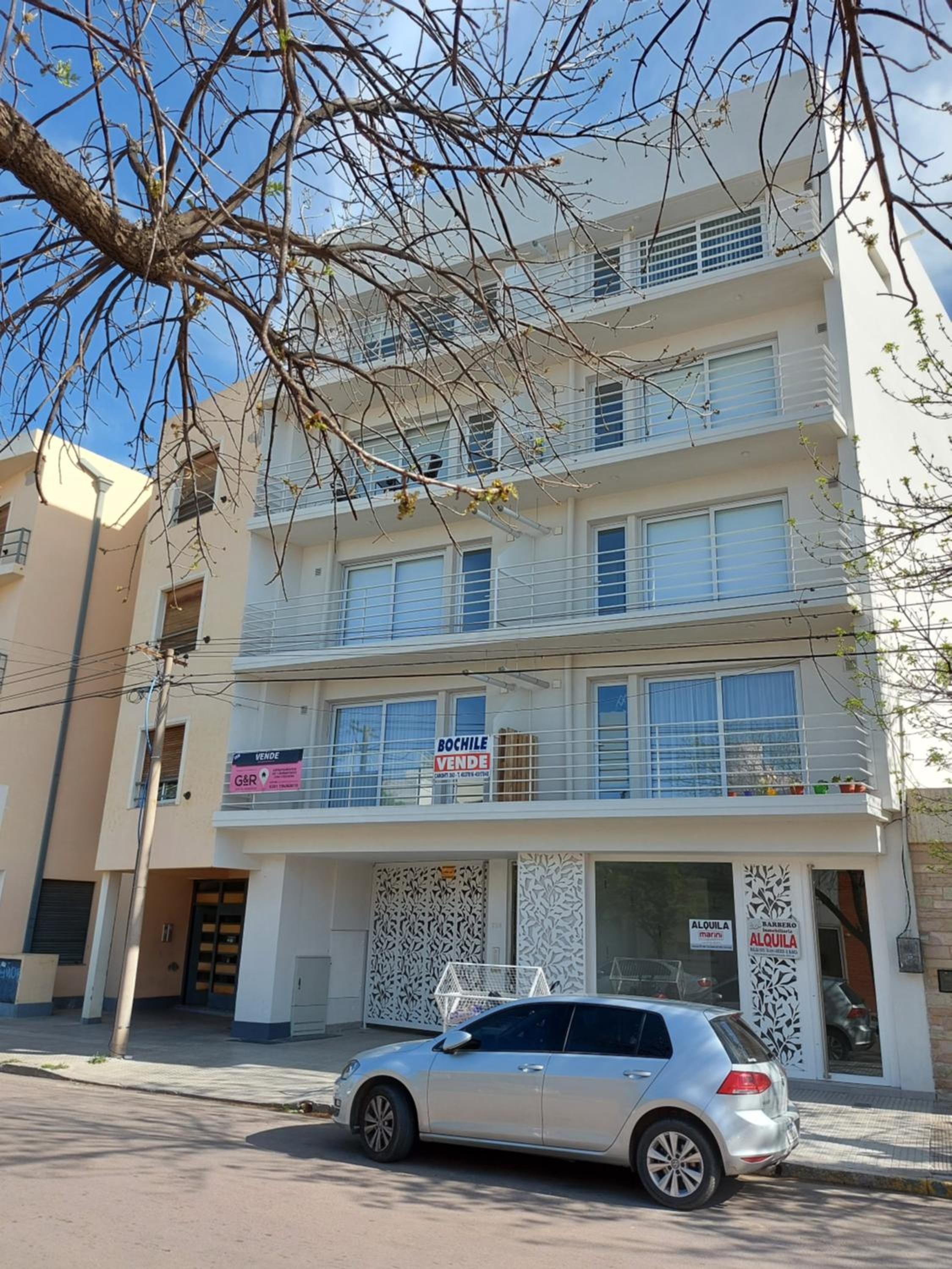Departamento a estrenar, muy buena ubicación.