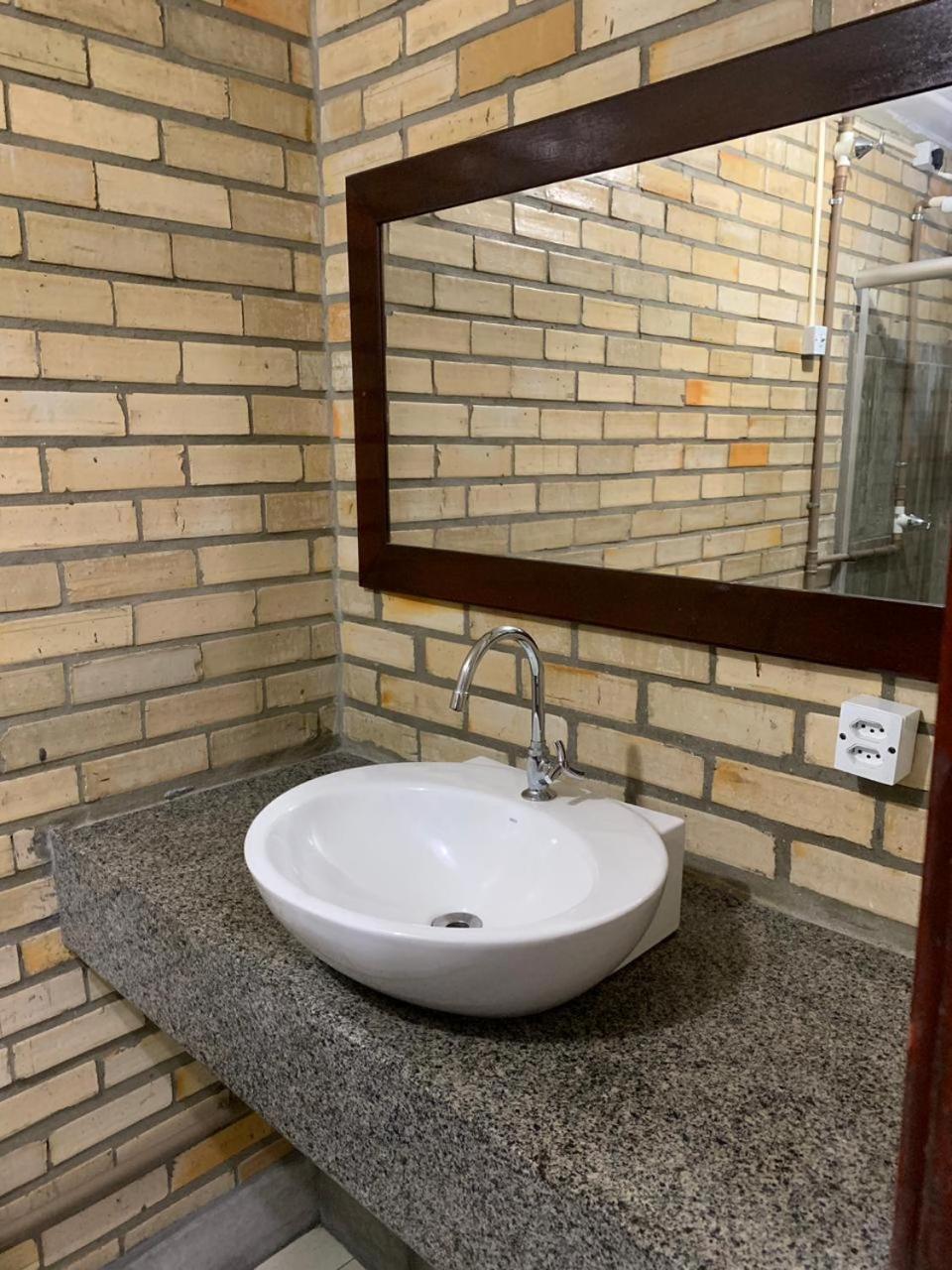 Economy Flat