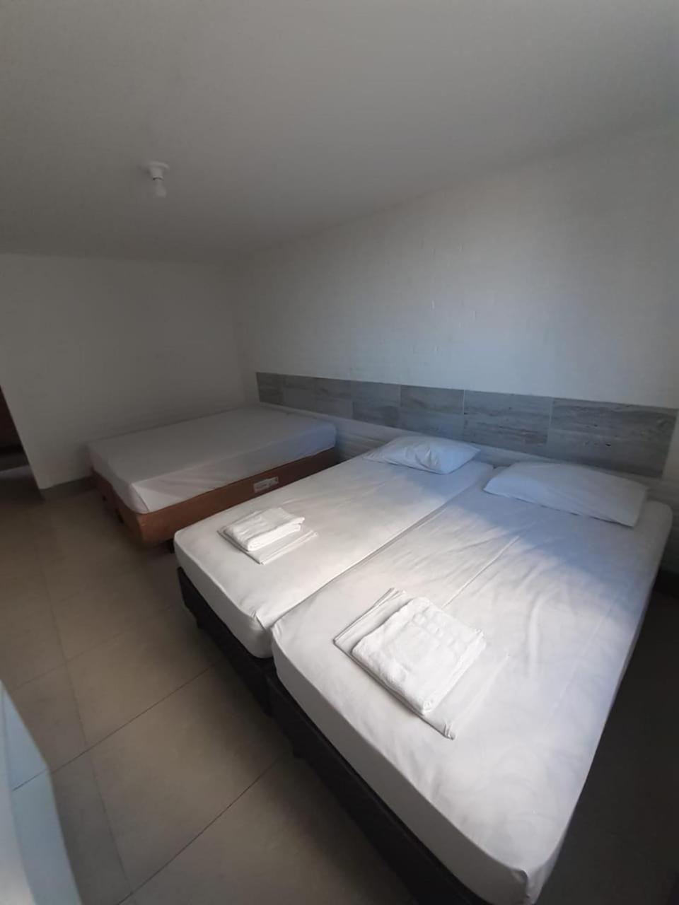 Economy Flat