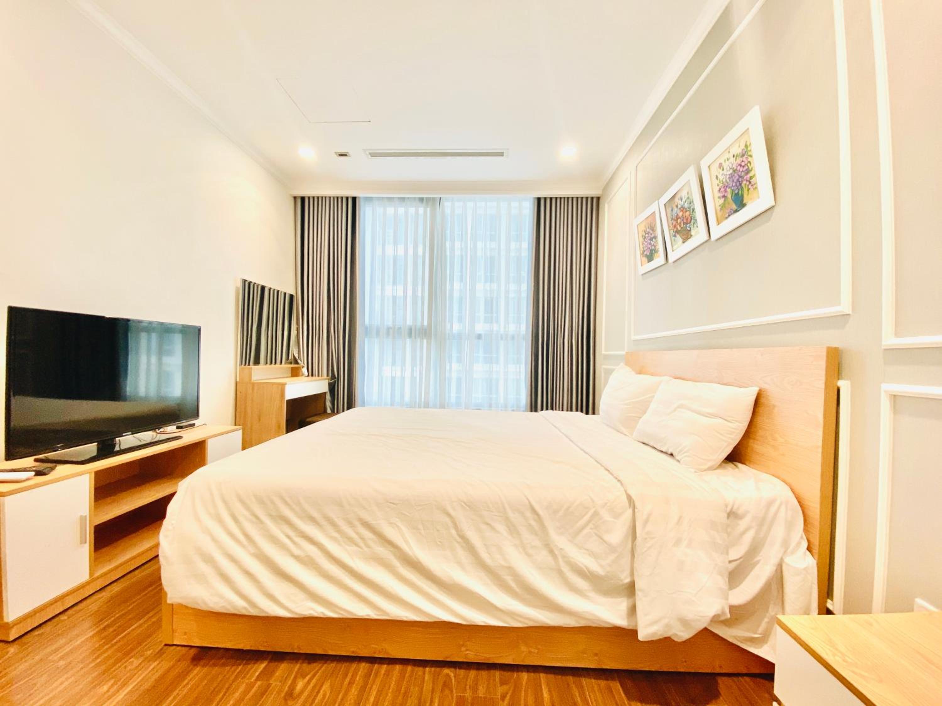 The Luxe Nest Landmark 81