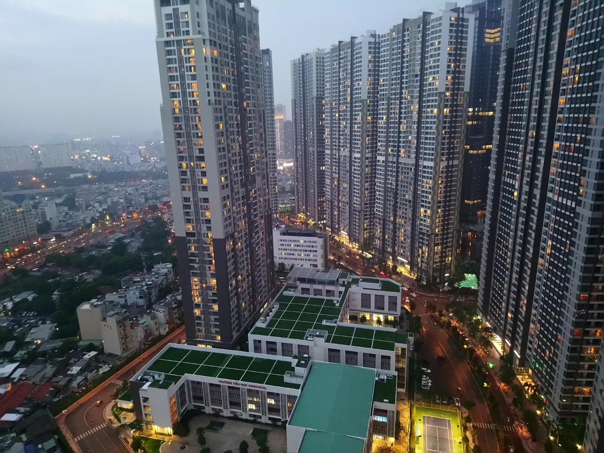 The Luxe Nest Landmark 81