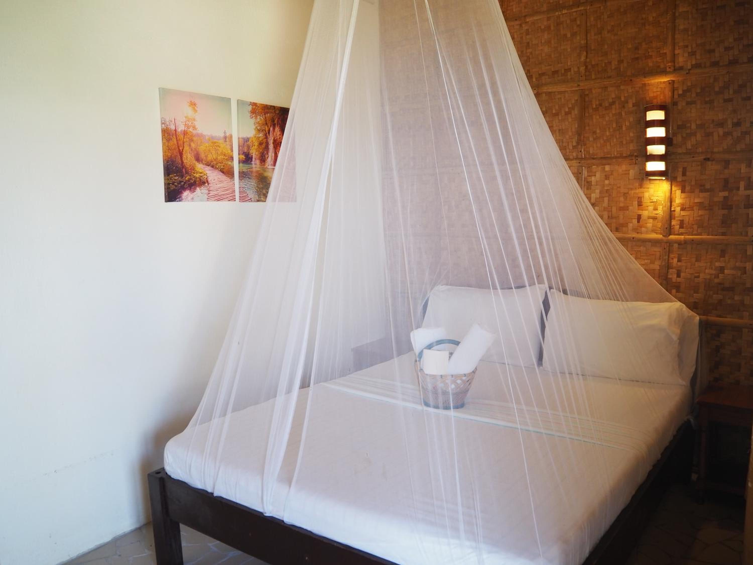 Footprints Beach Resort