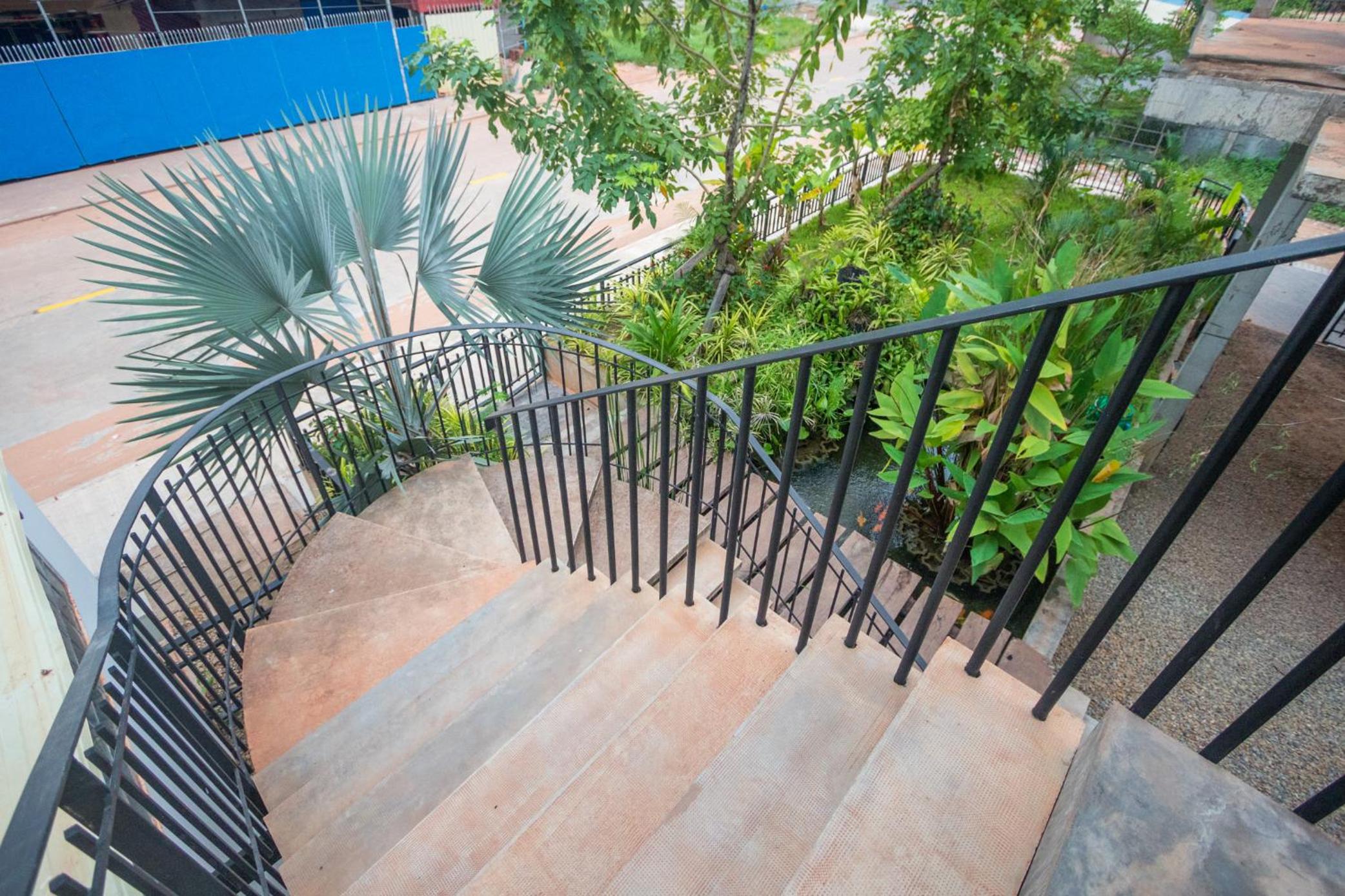 Phan NaTa Apartment