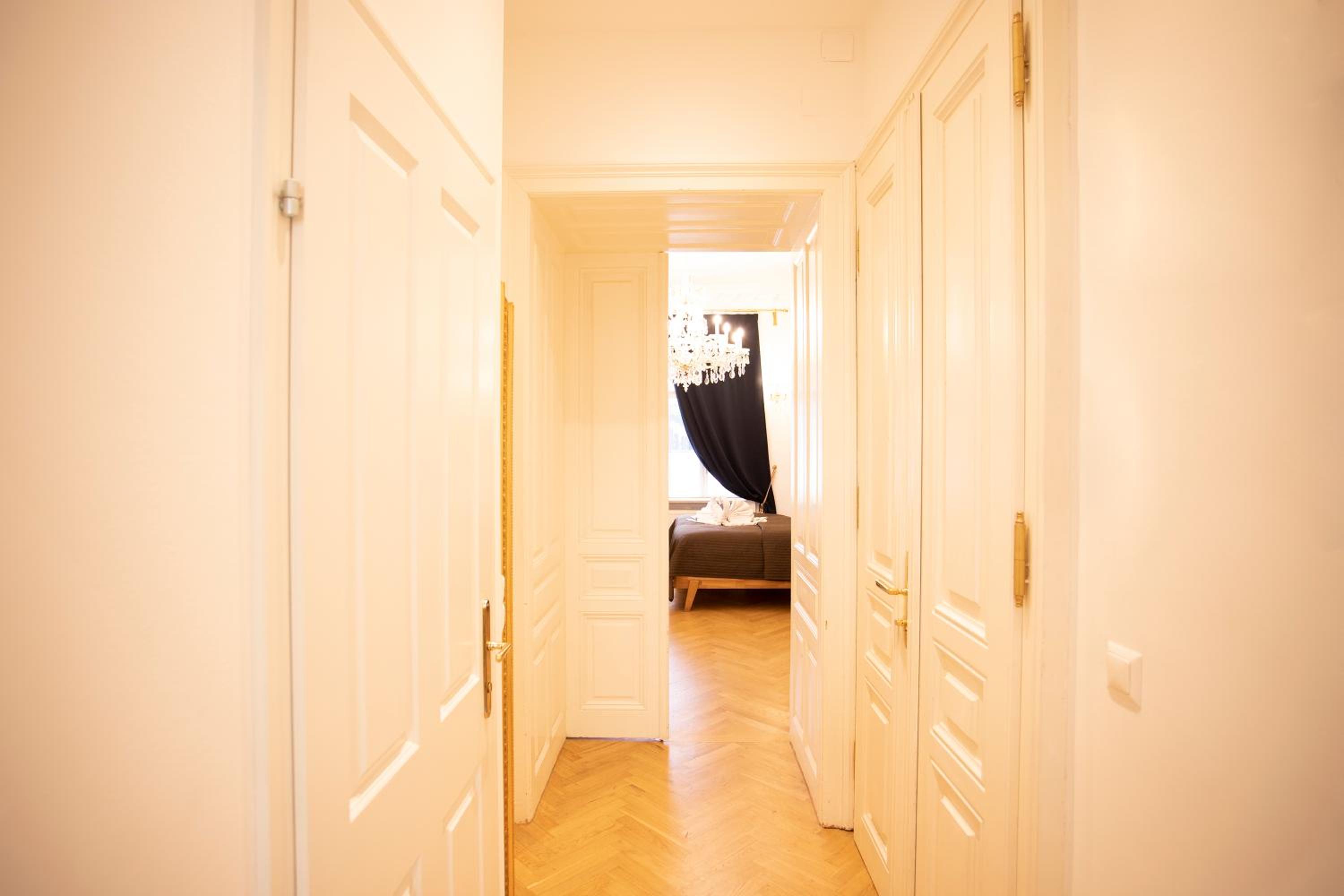 7th HEAVEN Vienna Center Apartments