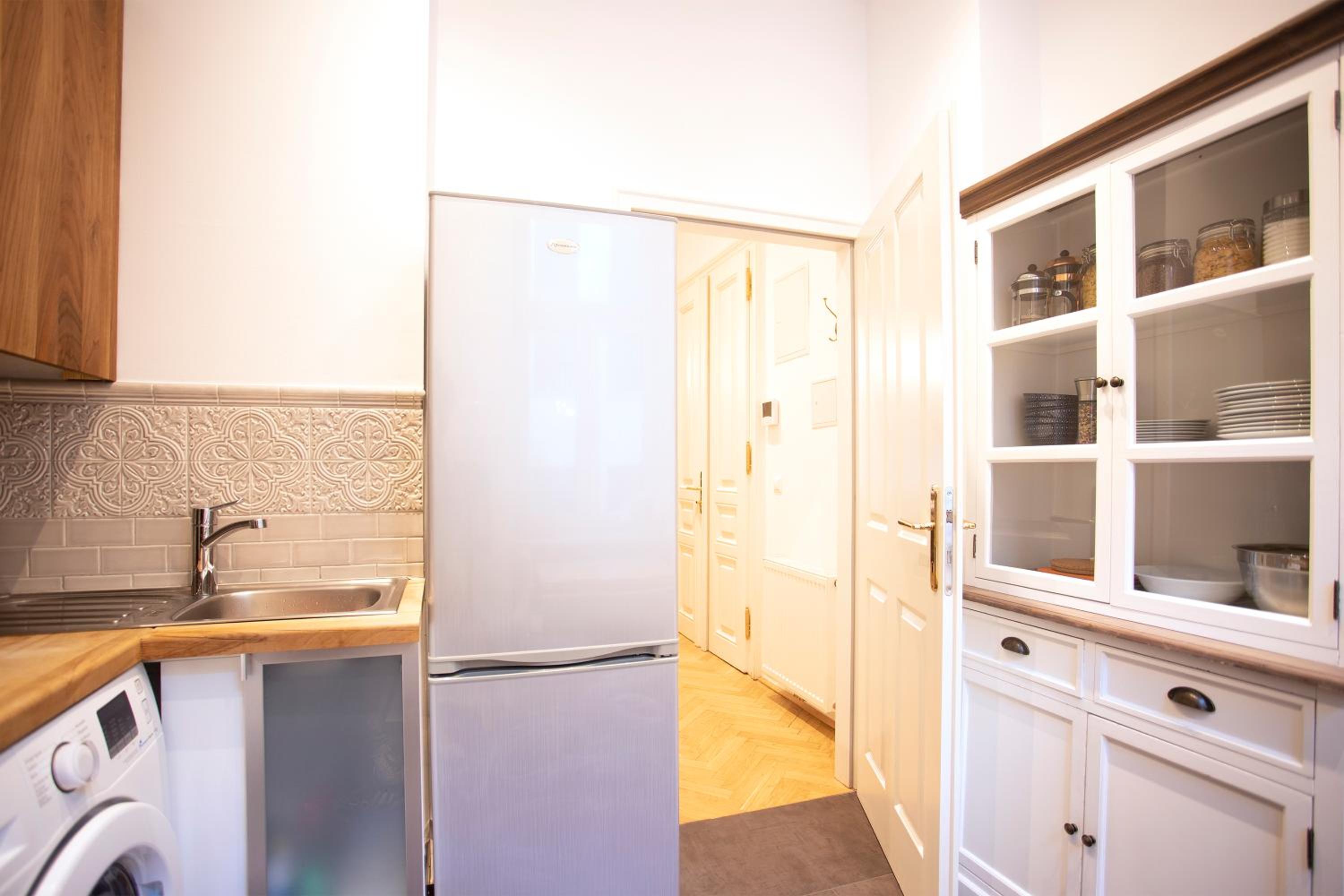 7th HEAVEN Vienna Center Apartments