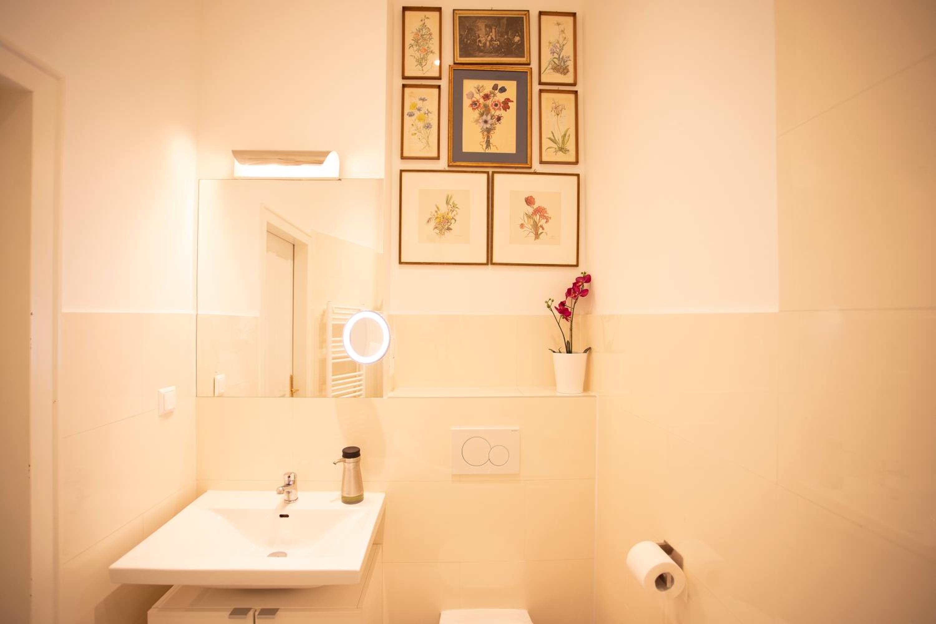 7th HEAVEN Vienna Center Apartments