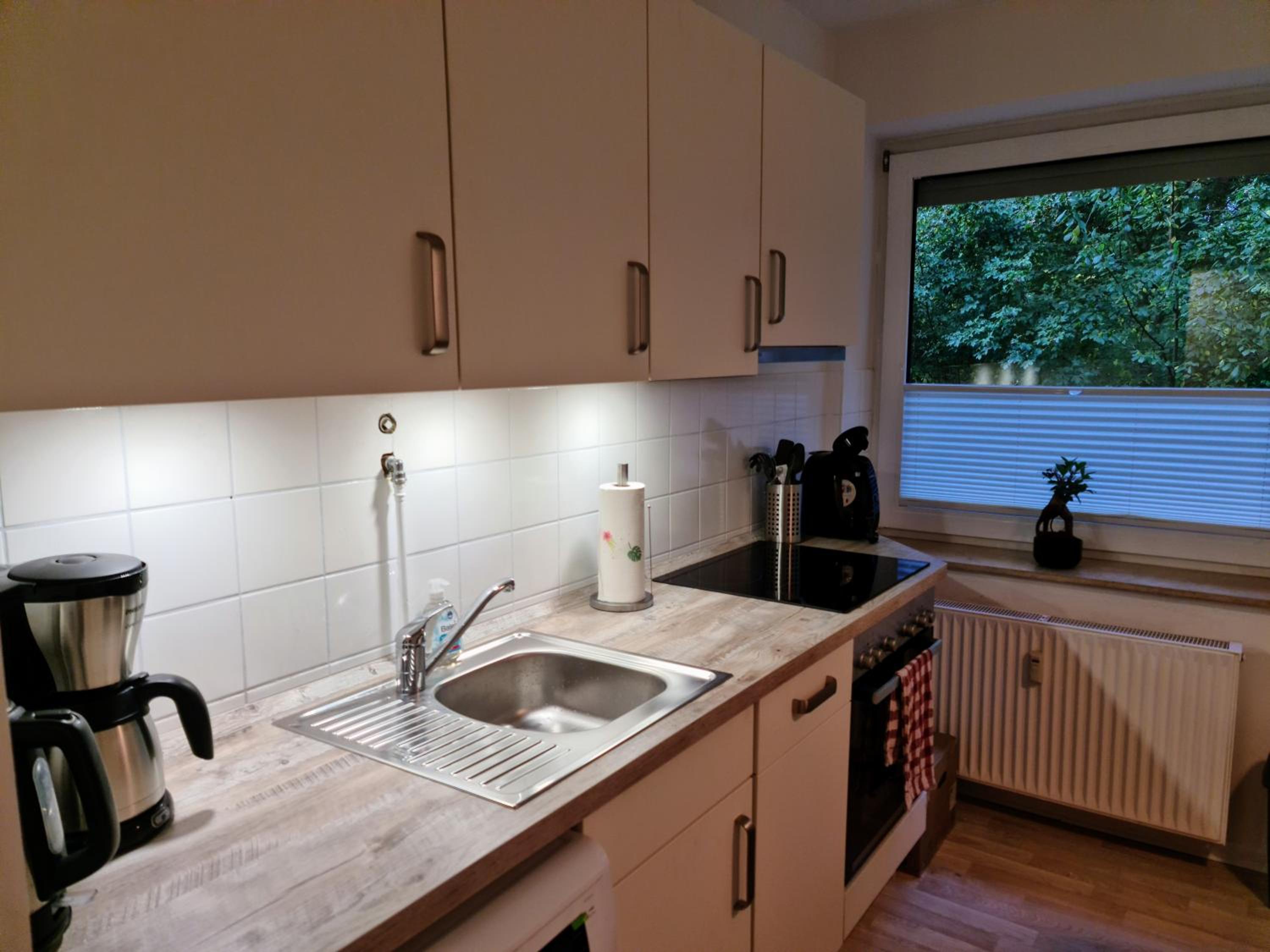 Fewo-Alter apartamento lujo Wilhelmshaven — kitchen