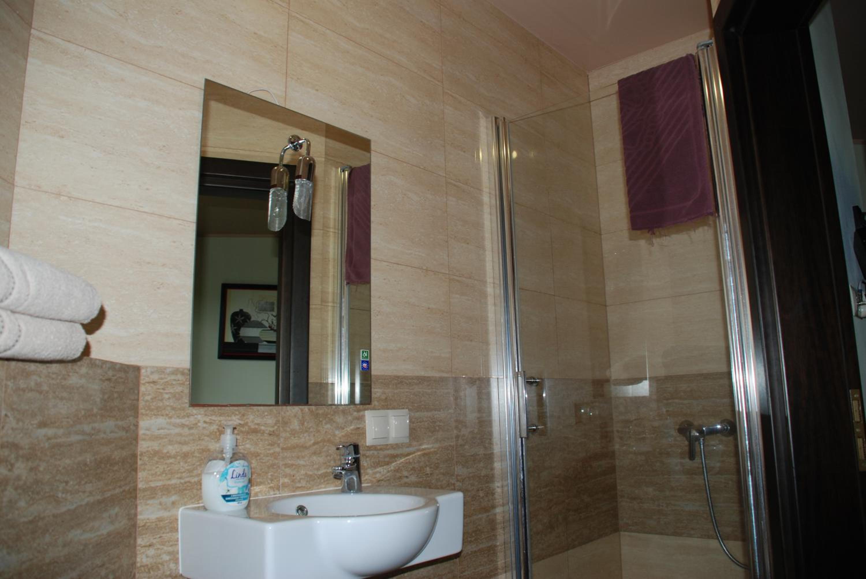 VillaRenoma view 3