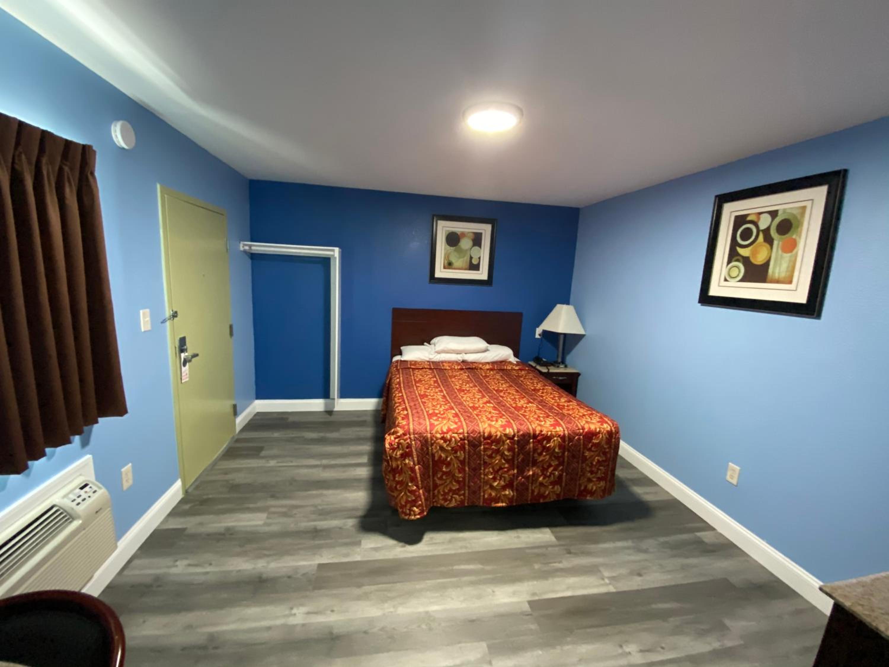 Red Carpet Inn & Suites Wrightstown