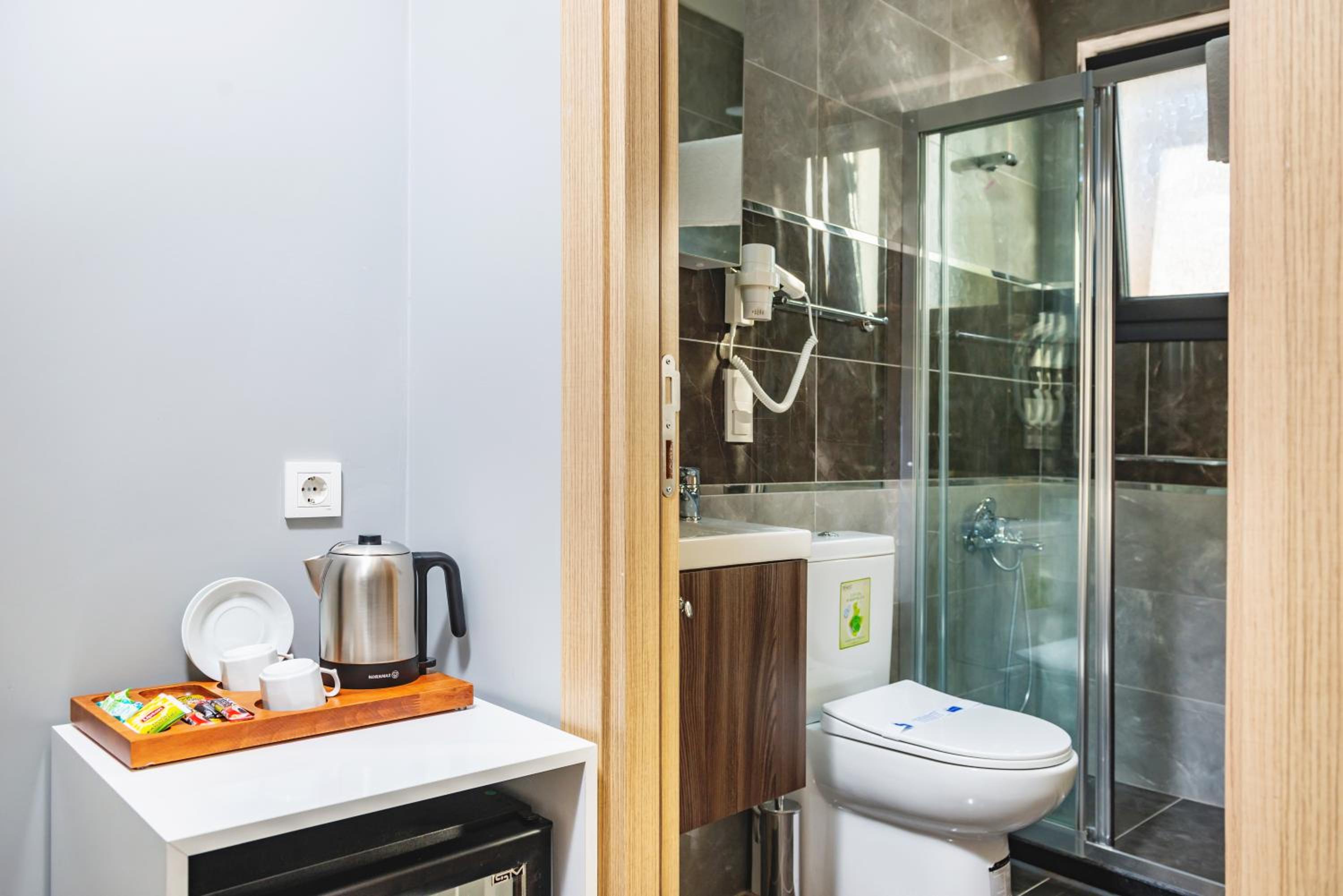 Gloria Suites Old City - Image 19