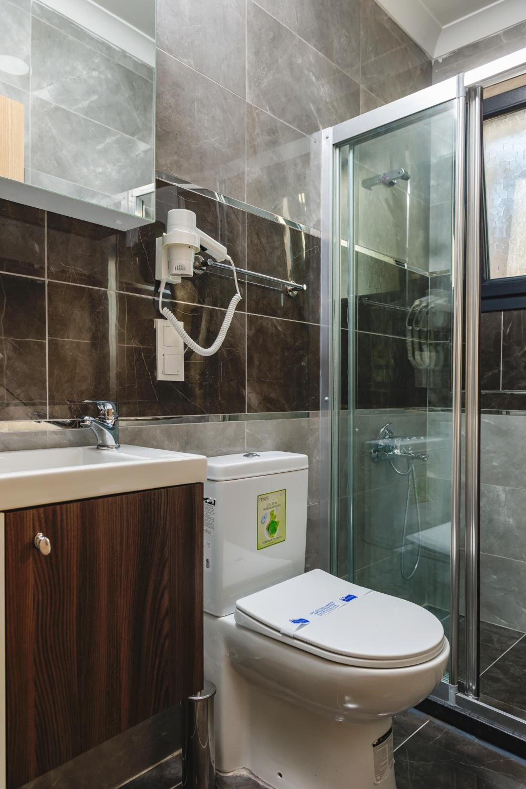 Gloria Suites Old City - Image 47