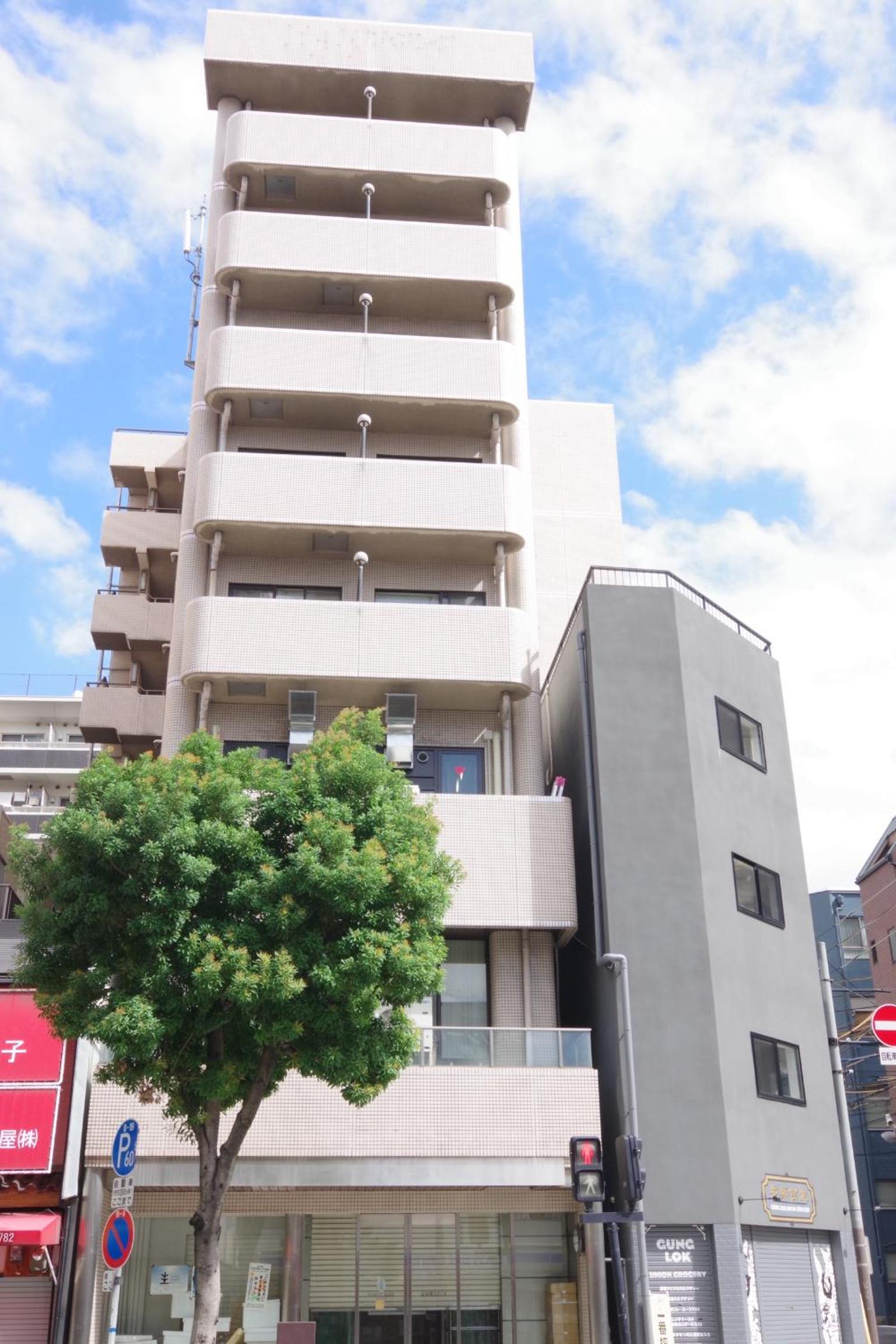 Nippombashi Art Hotel 703