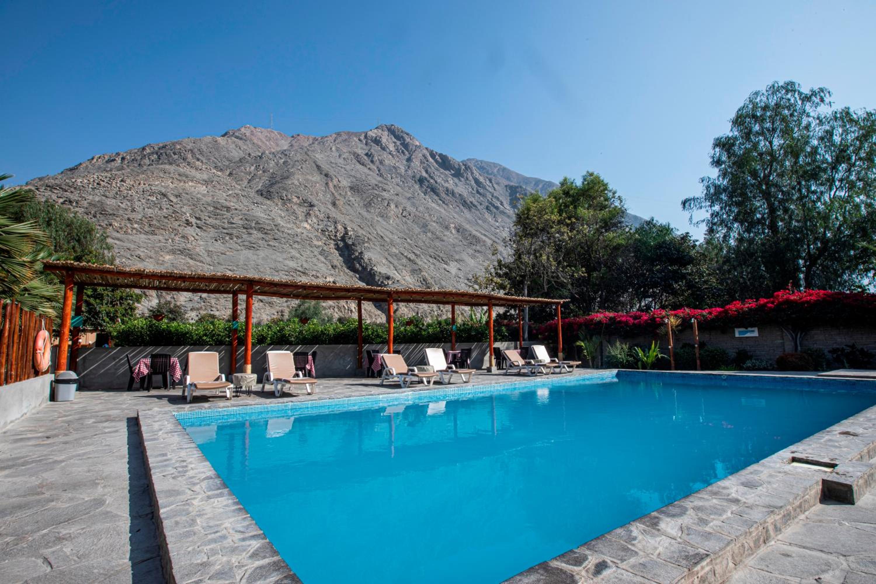 La Confianza Hotel