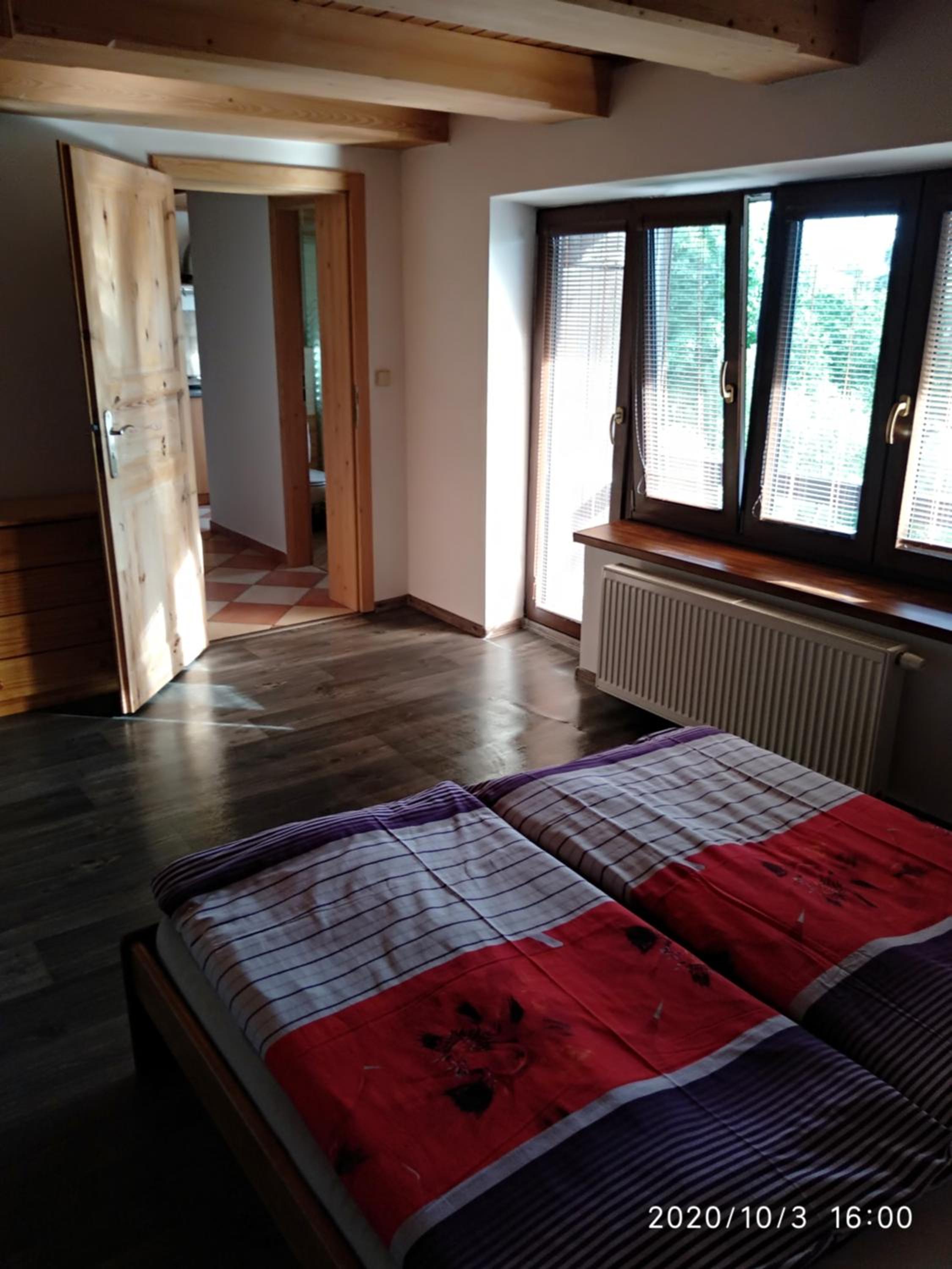 Photo 44