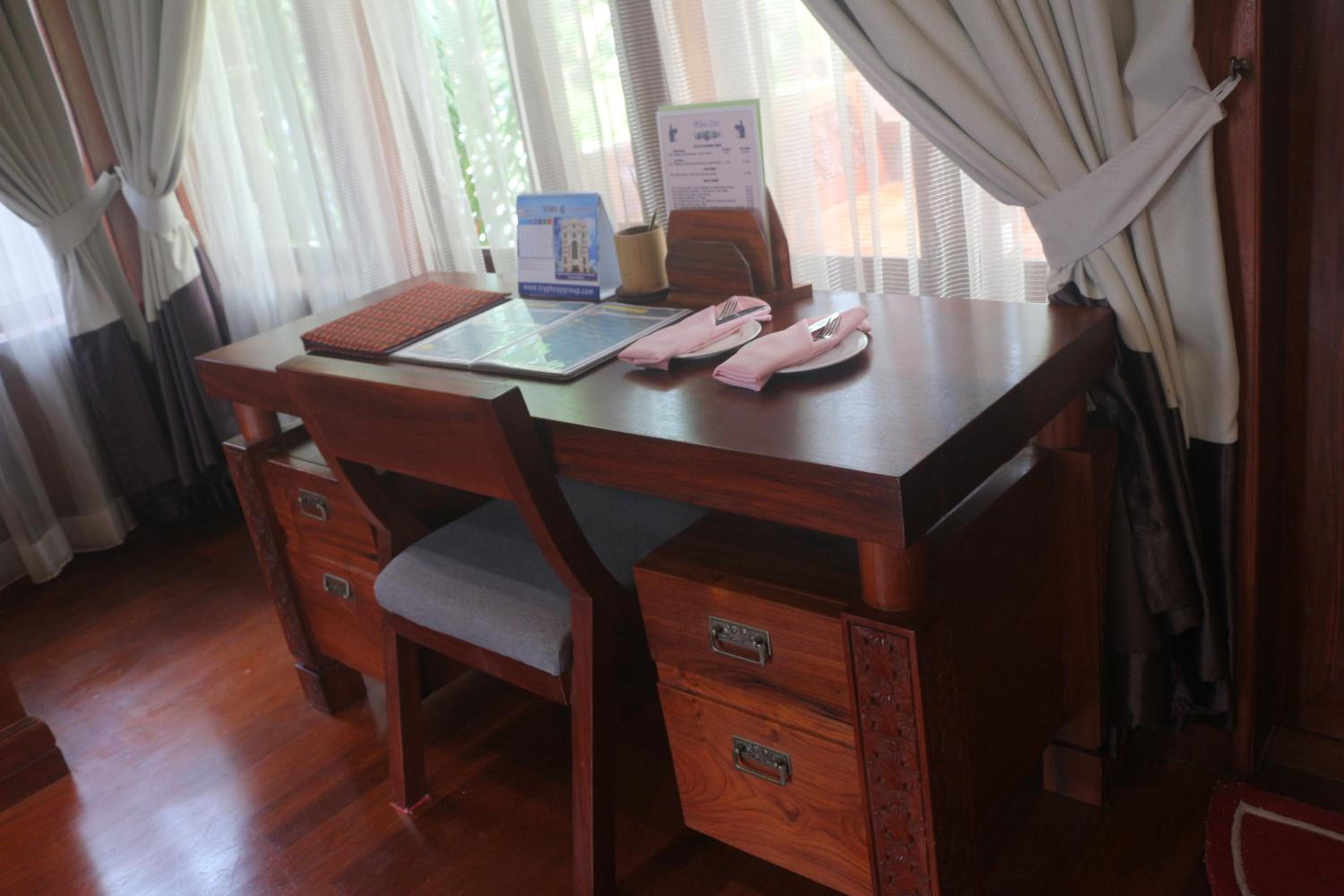 Try Palace Resort Kep