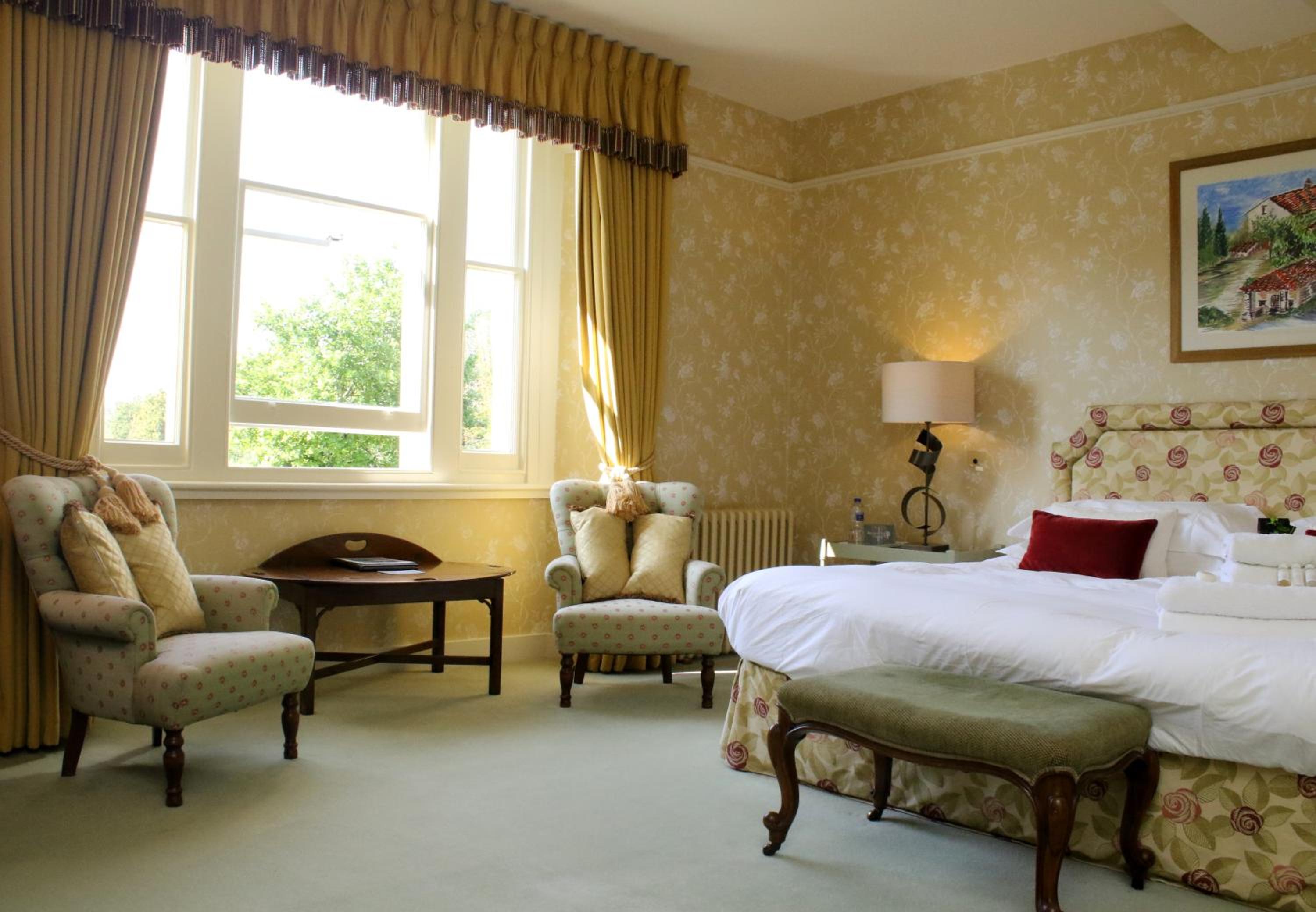 Aylworth Manor