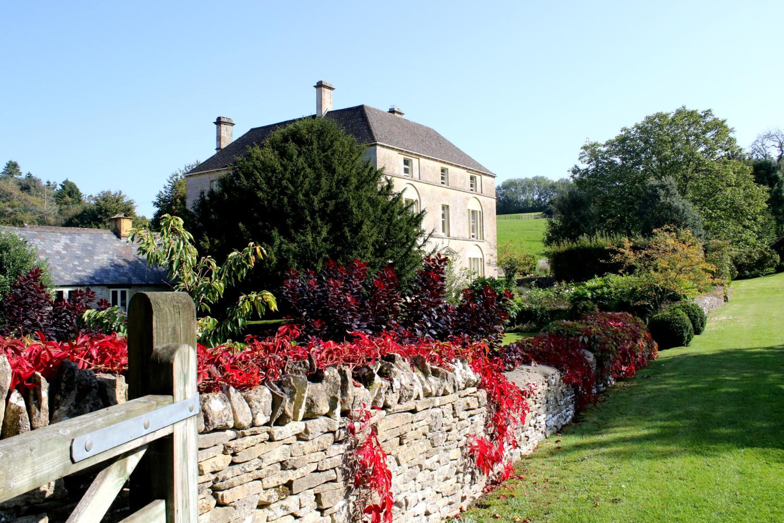 Aylworth Manor