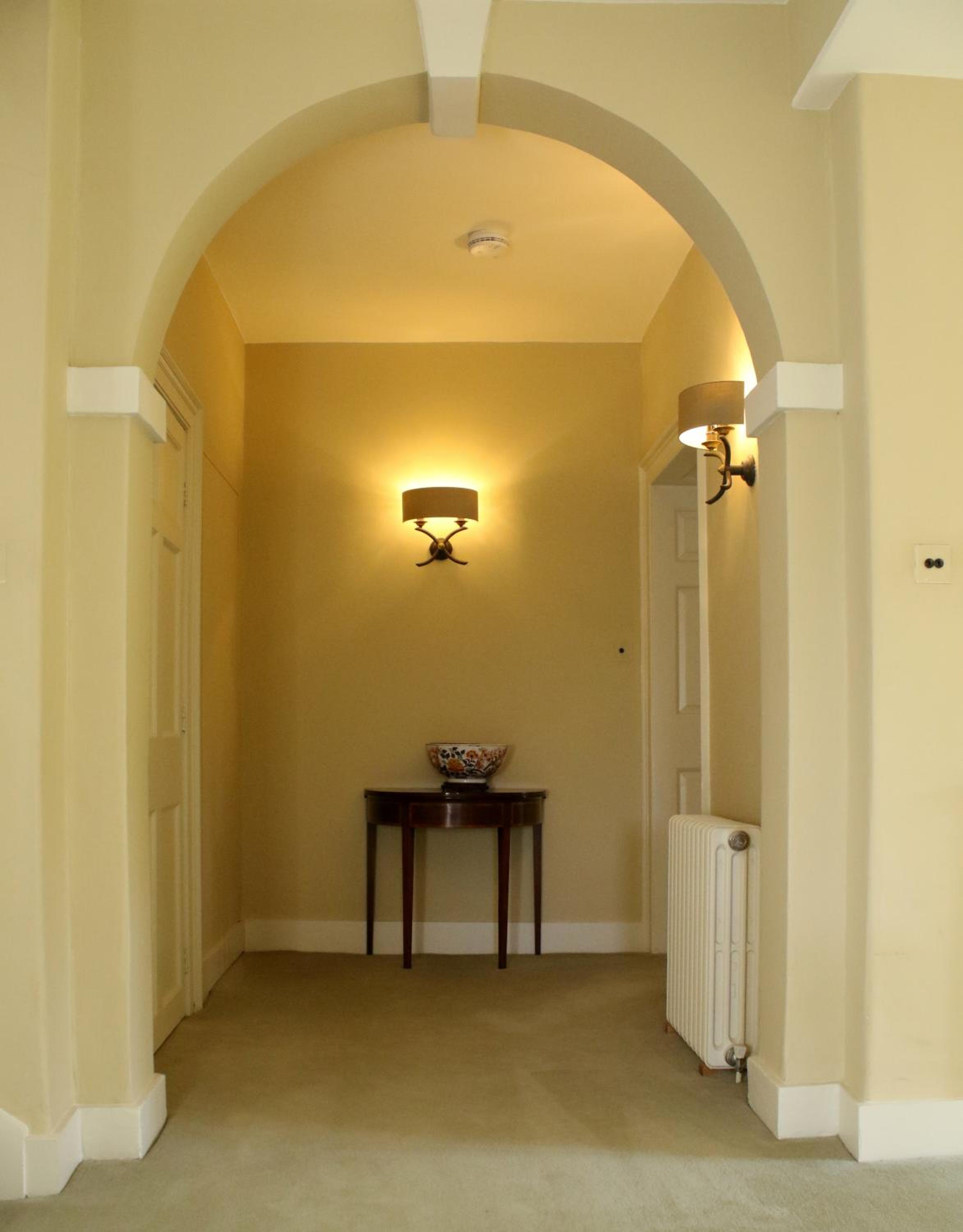 Aylworth Manor
