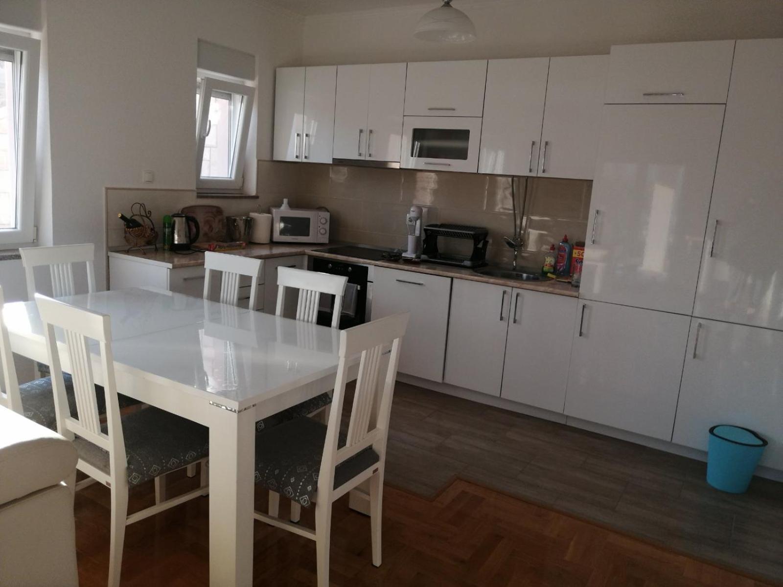 Sun garden apartment