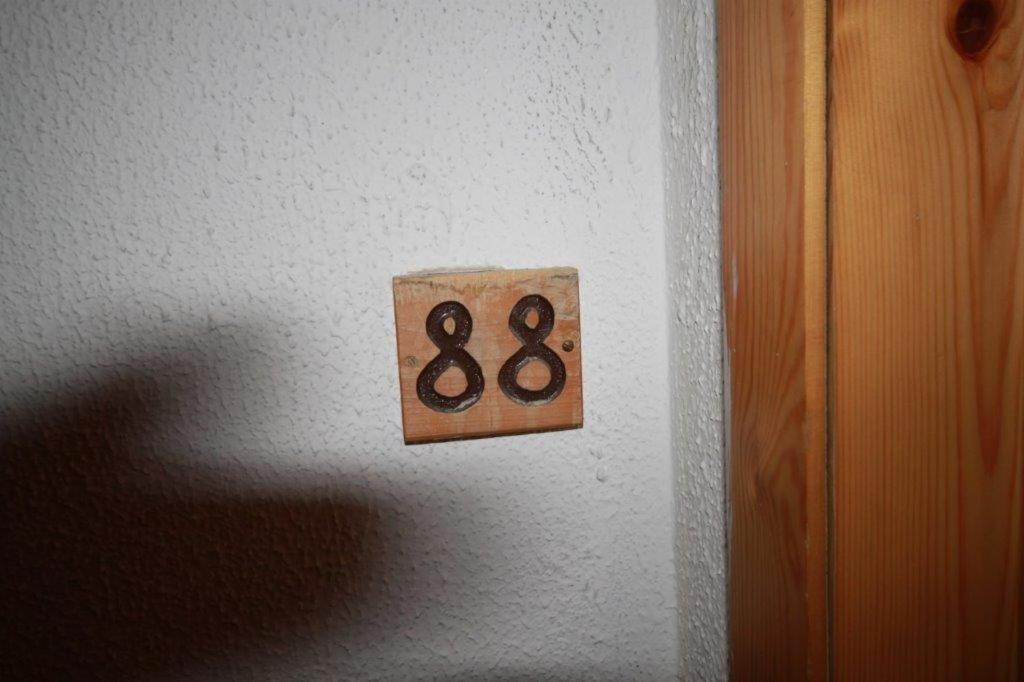 Photo 34