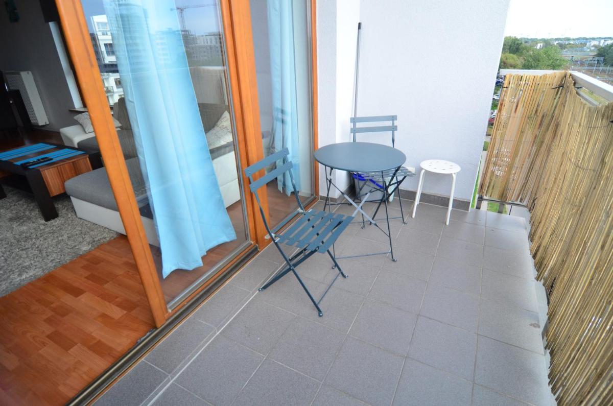 FIRST -- Green Żoliborz apartment 3 view 4