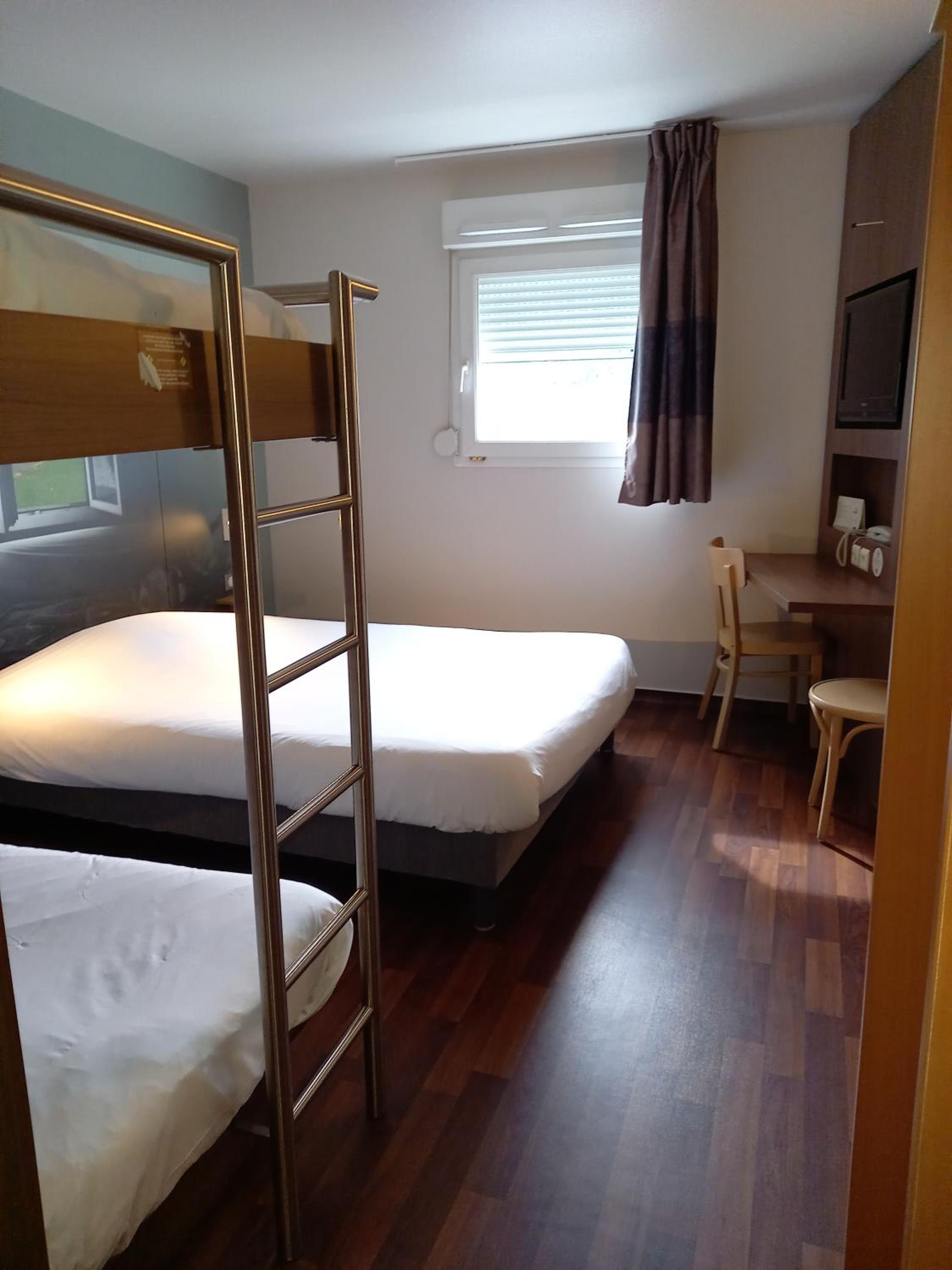 Saint-Etienne Vacations - BB HOTEL Saint-Etienne Monthieu - Property Image 2