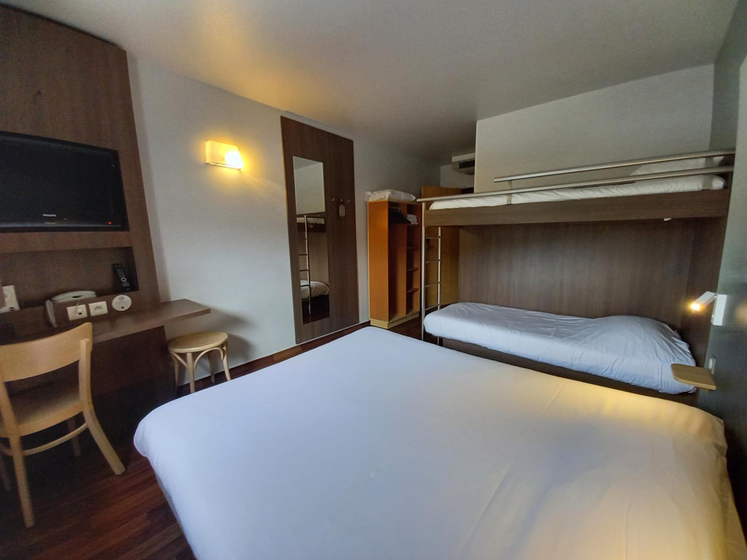 Saint-Etienne Vacations - BB HOTEL Saint-Etienne Monthieu - Property Image 3