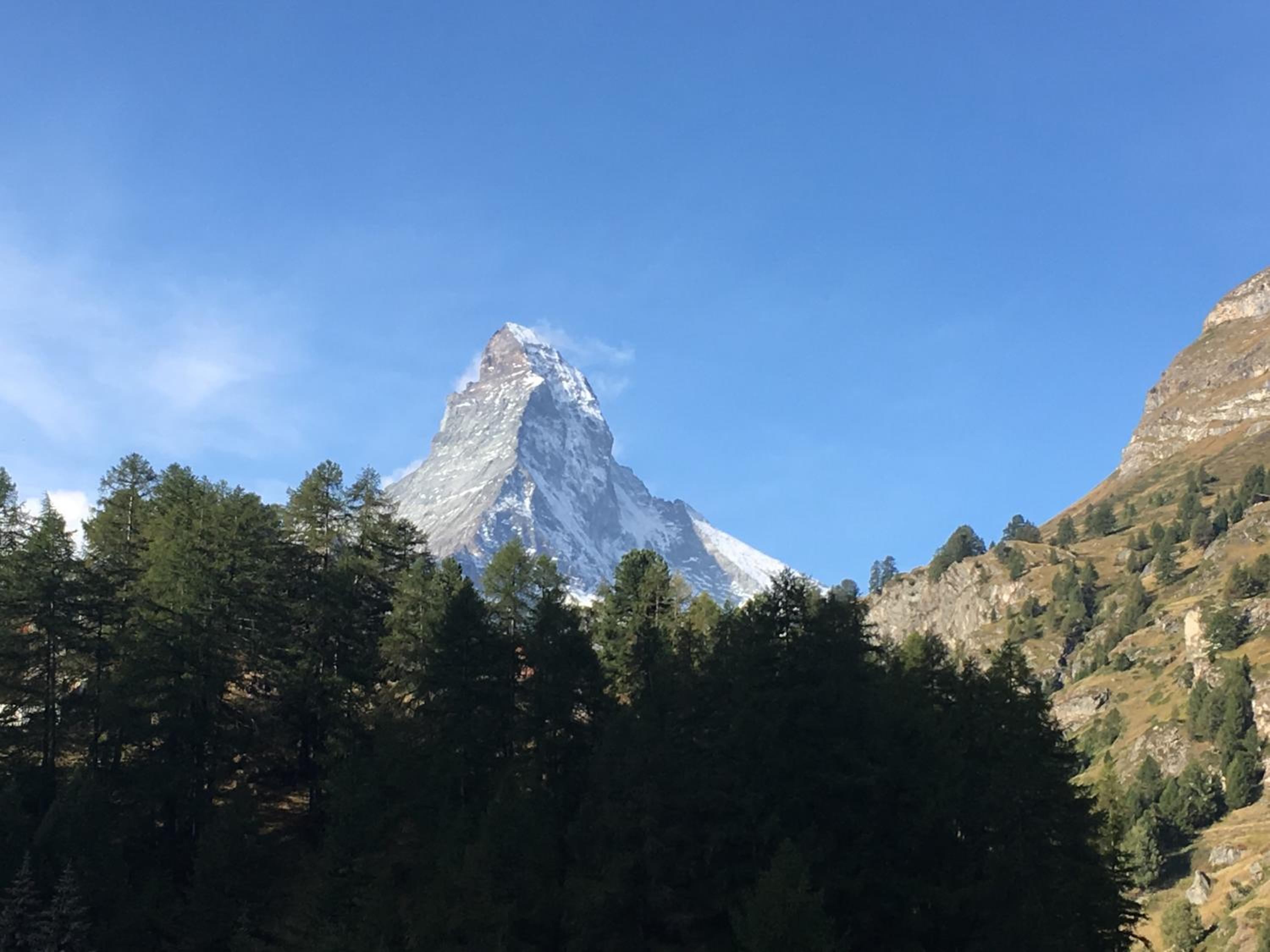 Chalet-style Apartment with Matterhorn View view 2
