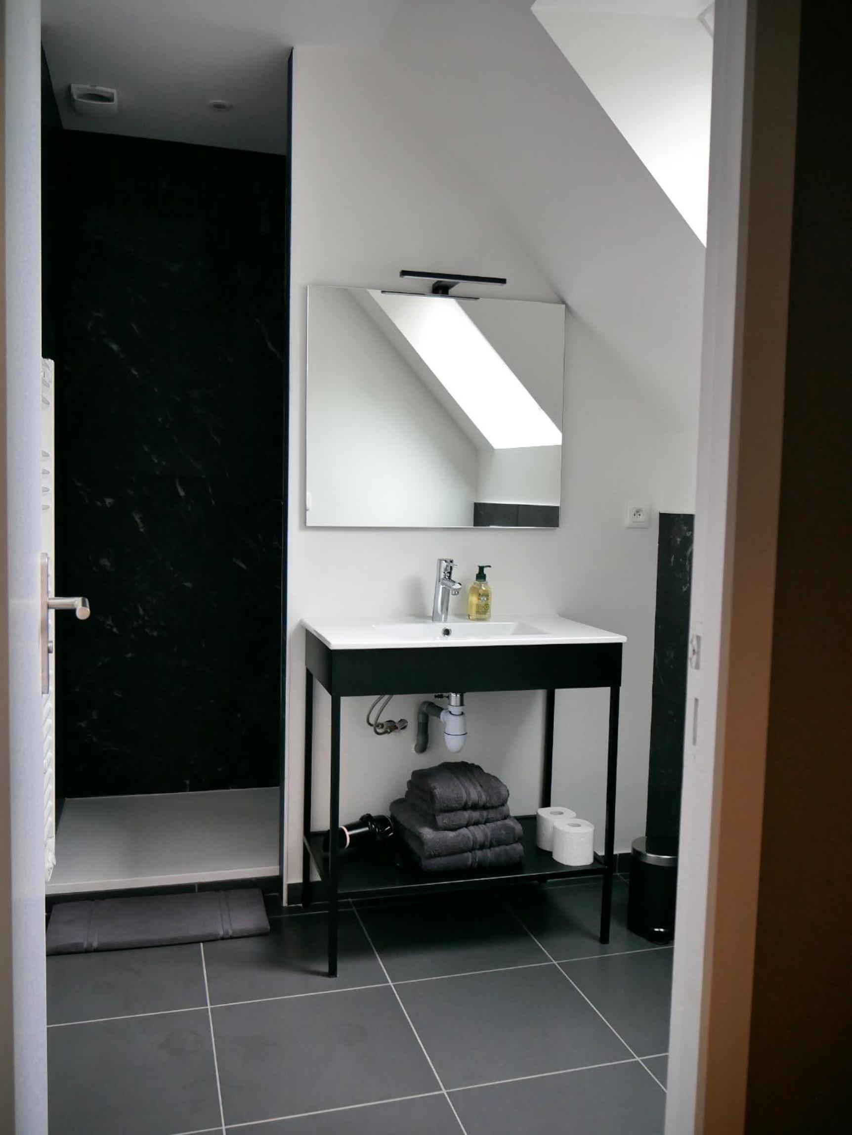 Photo 48