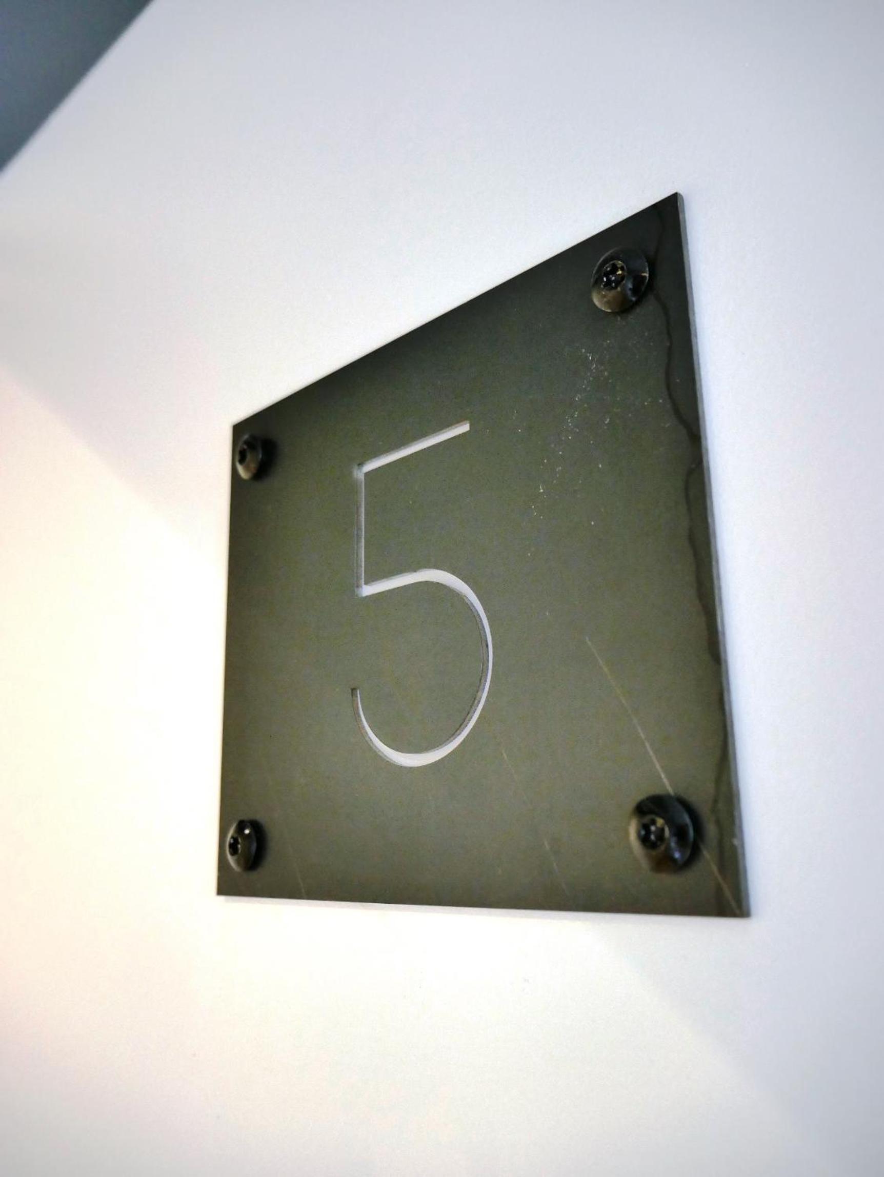 Photo 49