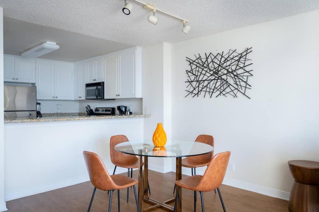 Amazing High Rise 1BR apt W Panoramic Ocean Views