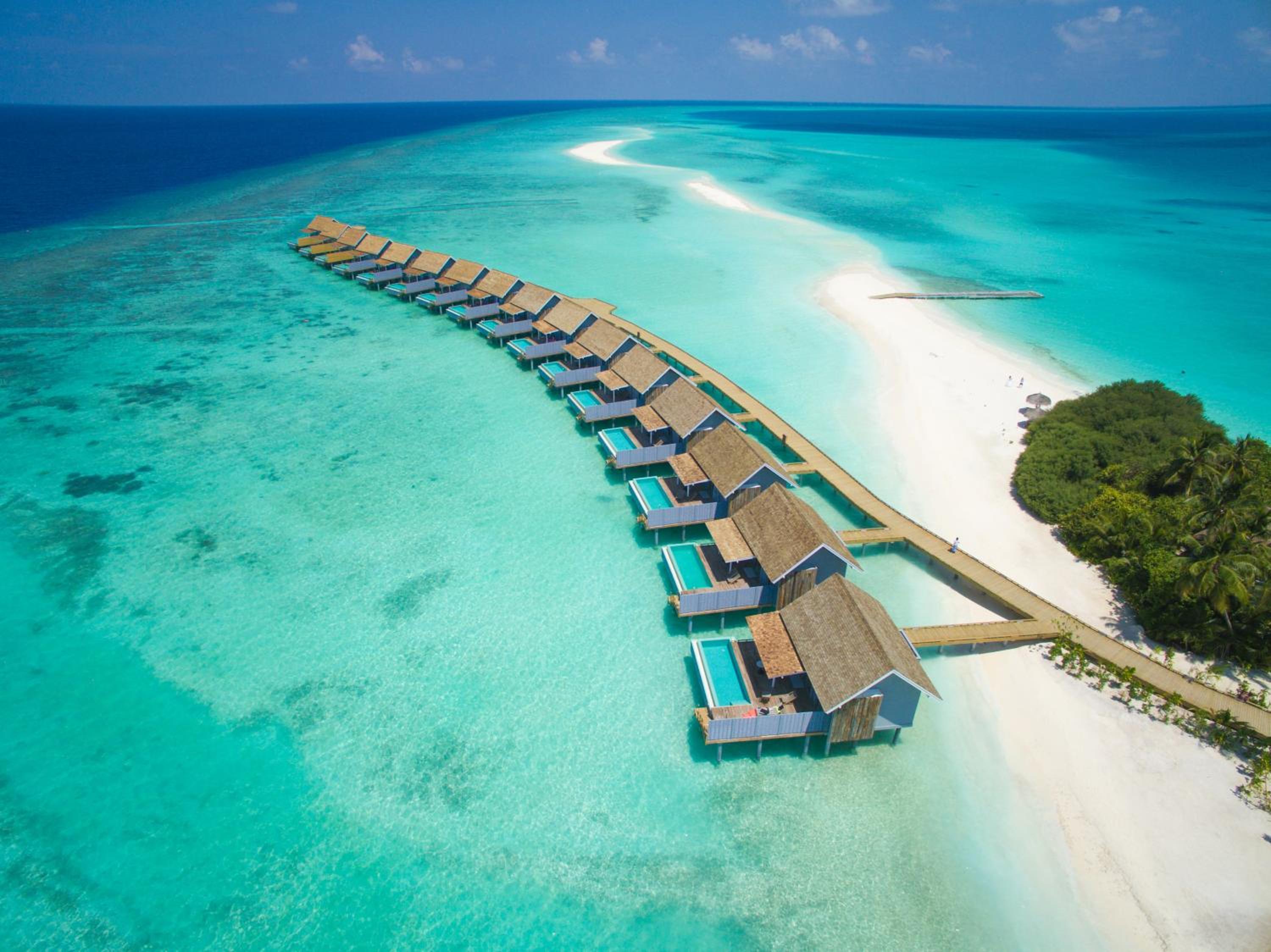 Hotel Kuramathi Maldives - Image 1