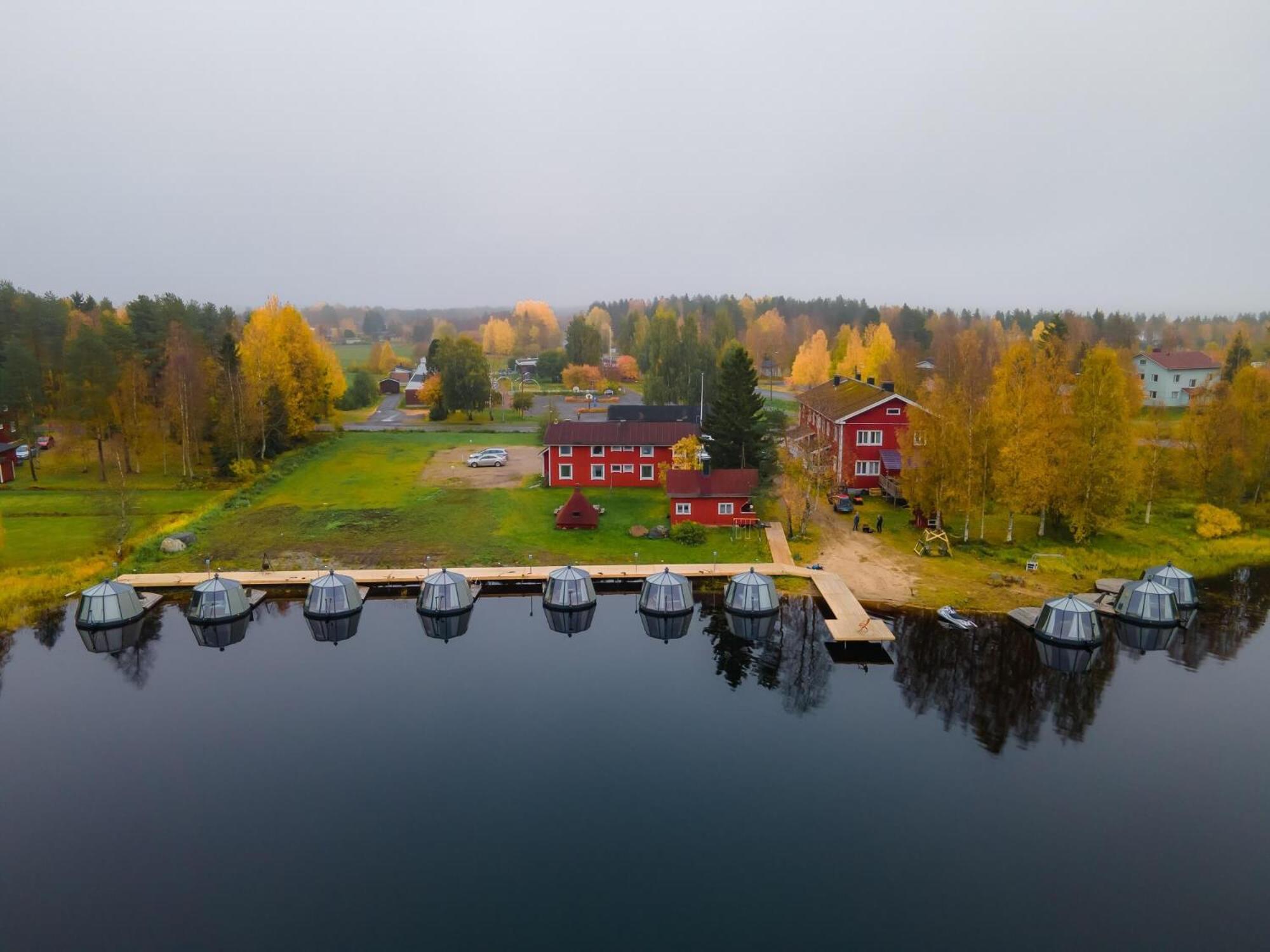 Arctic Guesthouse & Igloos