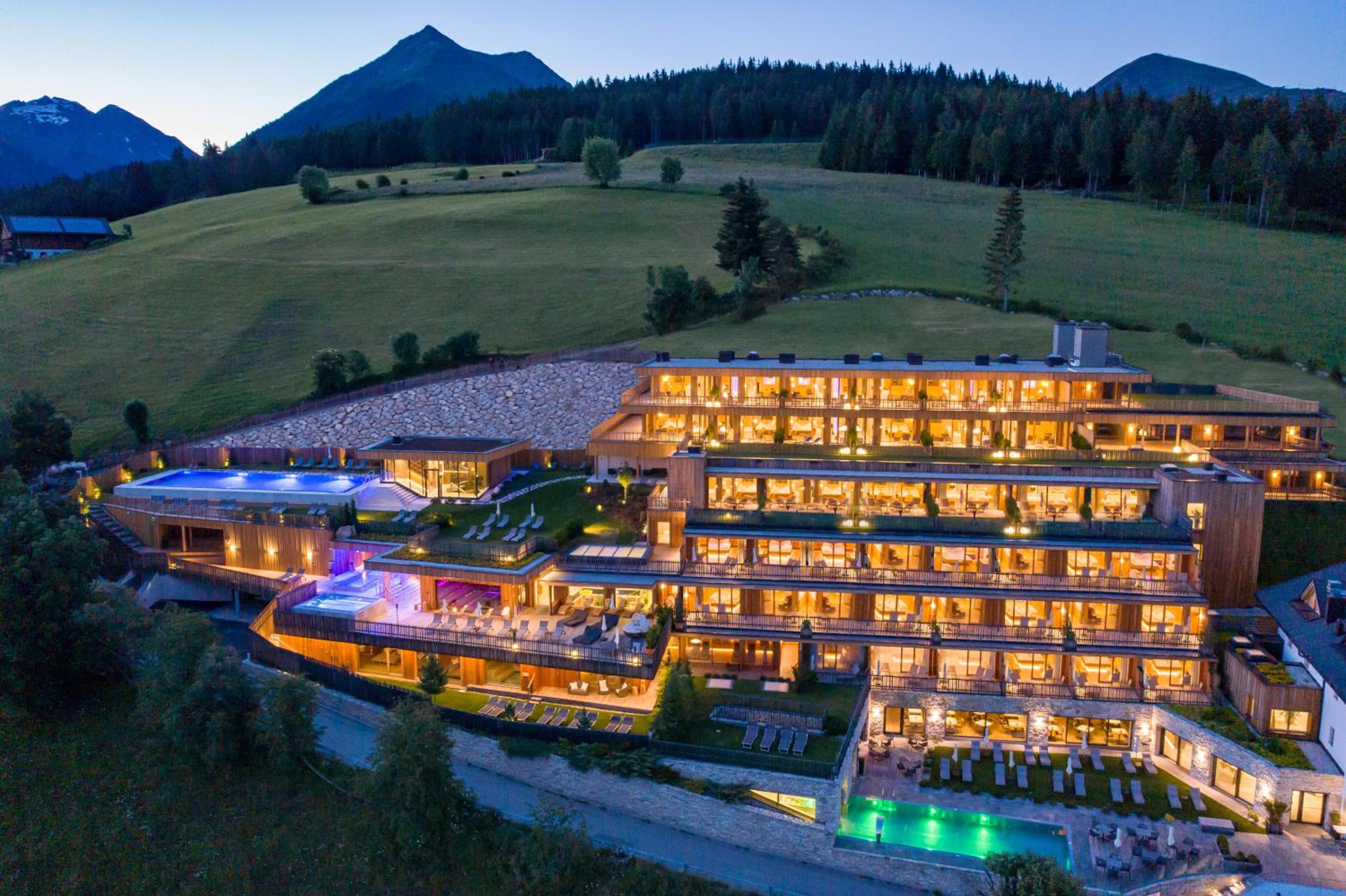 Hotel Tratterhof Mountain Sky Hotel