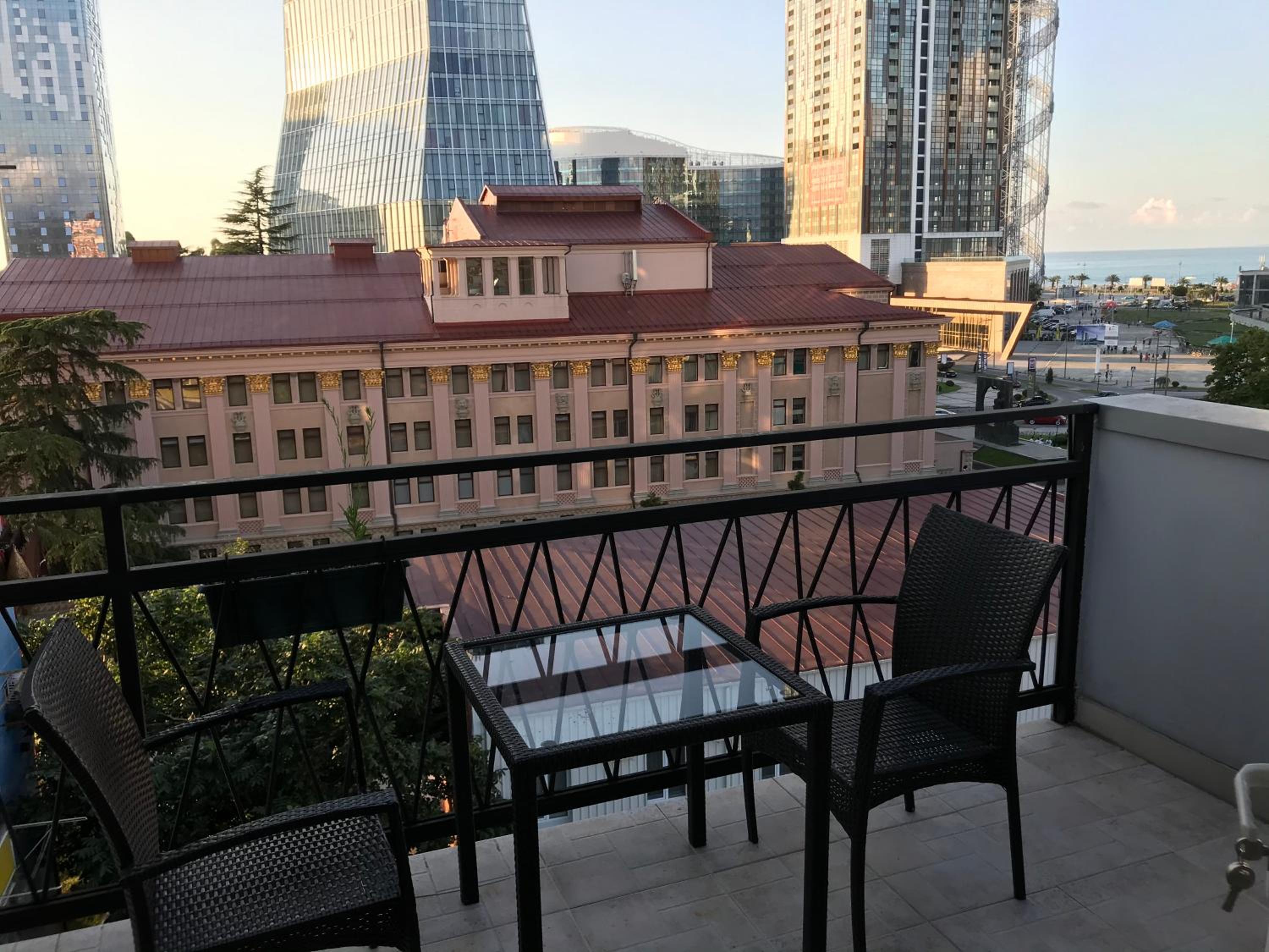 Apartment In Batumi MGZAVREBI view 5
