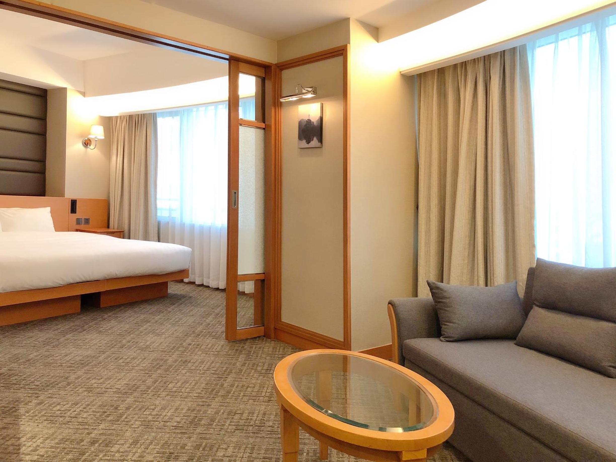 South Pacific Hotel