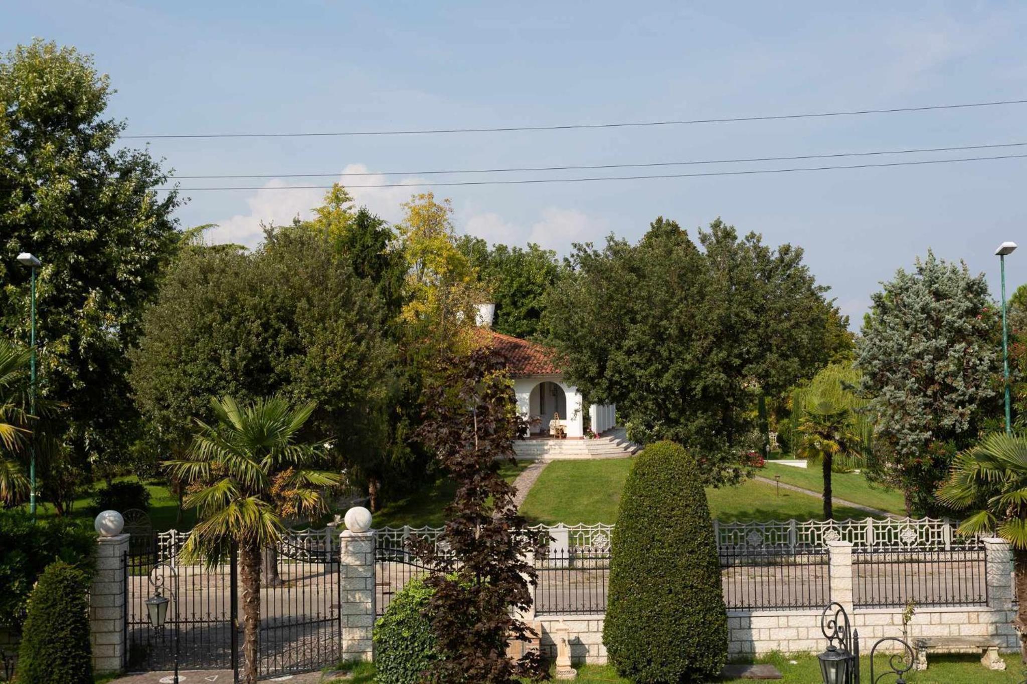 VILLA MAGNOLIA