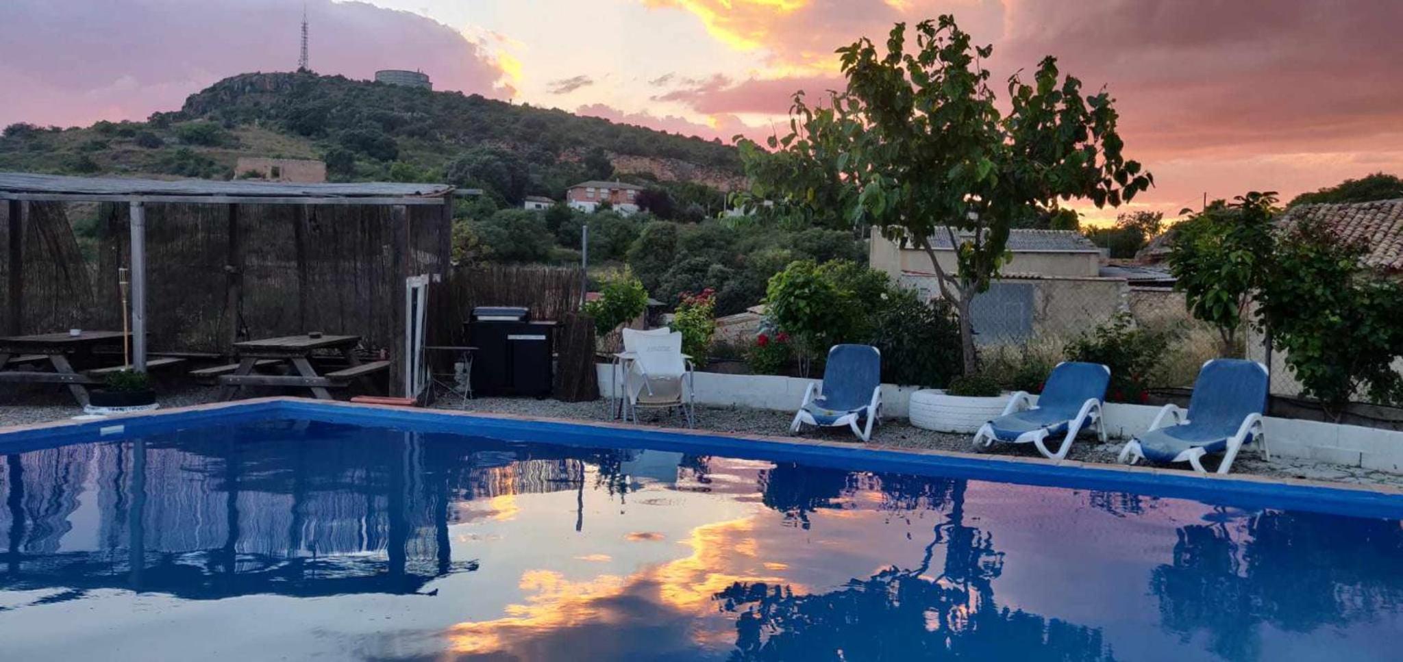 Casa rural Casaplana, hasta 23pax, con piscina, Zona Prepirineo aragonés