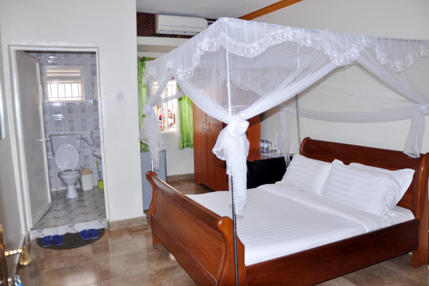 Sandton Hotel Kasese