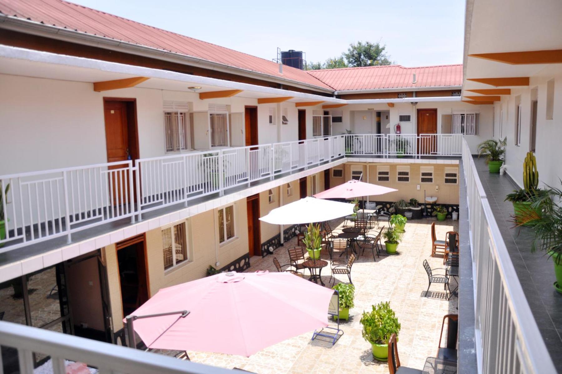 Sandton Hotel Kasese