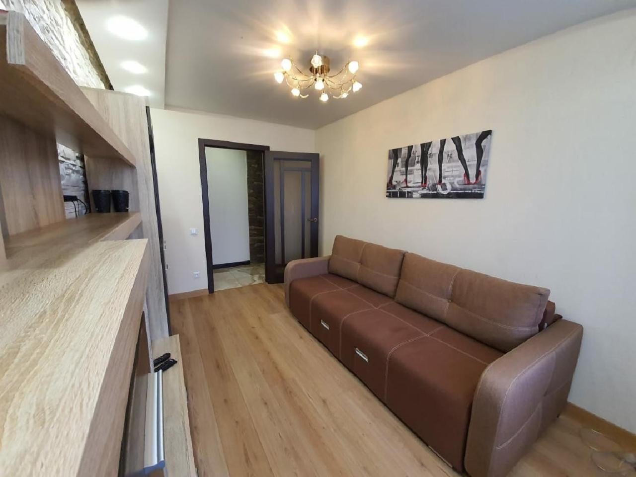 New apartment on prospekt Nauki view 5